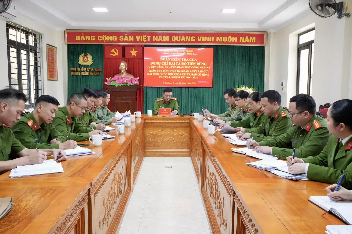 KIỂM TRA CÔNG TÁC BẢO ĐẢM AN NINH, TRẬT TỰ PHỤC VỤ BẦU CỬ ĐẠI BIỂU QUỐC HỘI KHÓA XVI VÀ ĐẠI BIỂU HĐND CÁC CẤP, NHIỆM KỲ 2026 – 2031