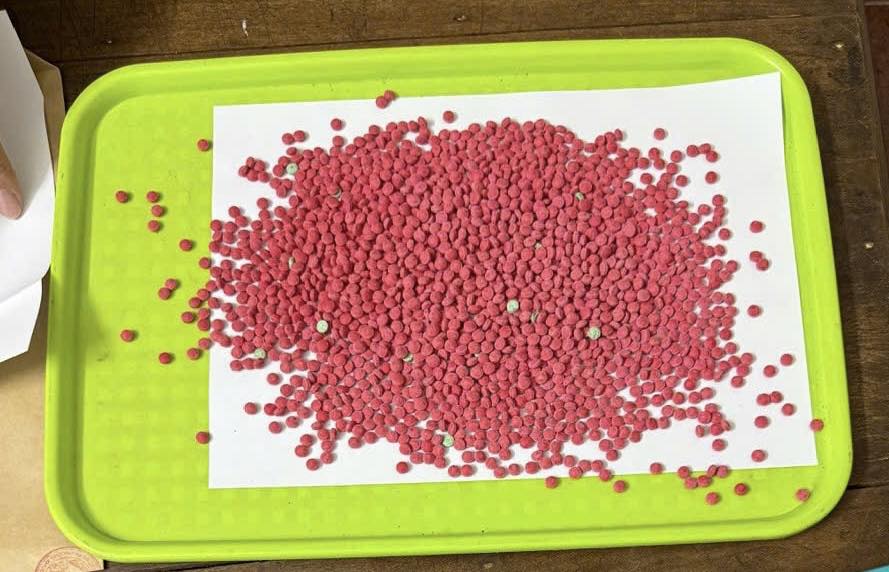 TRIỆT PHÁ ĐƯỜNG DÂY MUA BÁN TRÁI PHÉP CHẤT MA TUÝ, KHỞI TỐ 05 ĐỐI TƯỢNG, THU GIỮ TRÊN 400G MA TUÝ TỔNG HỢP