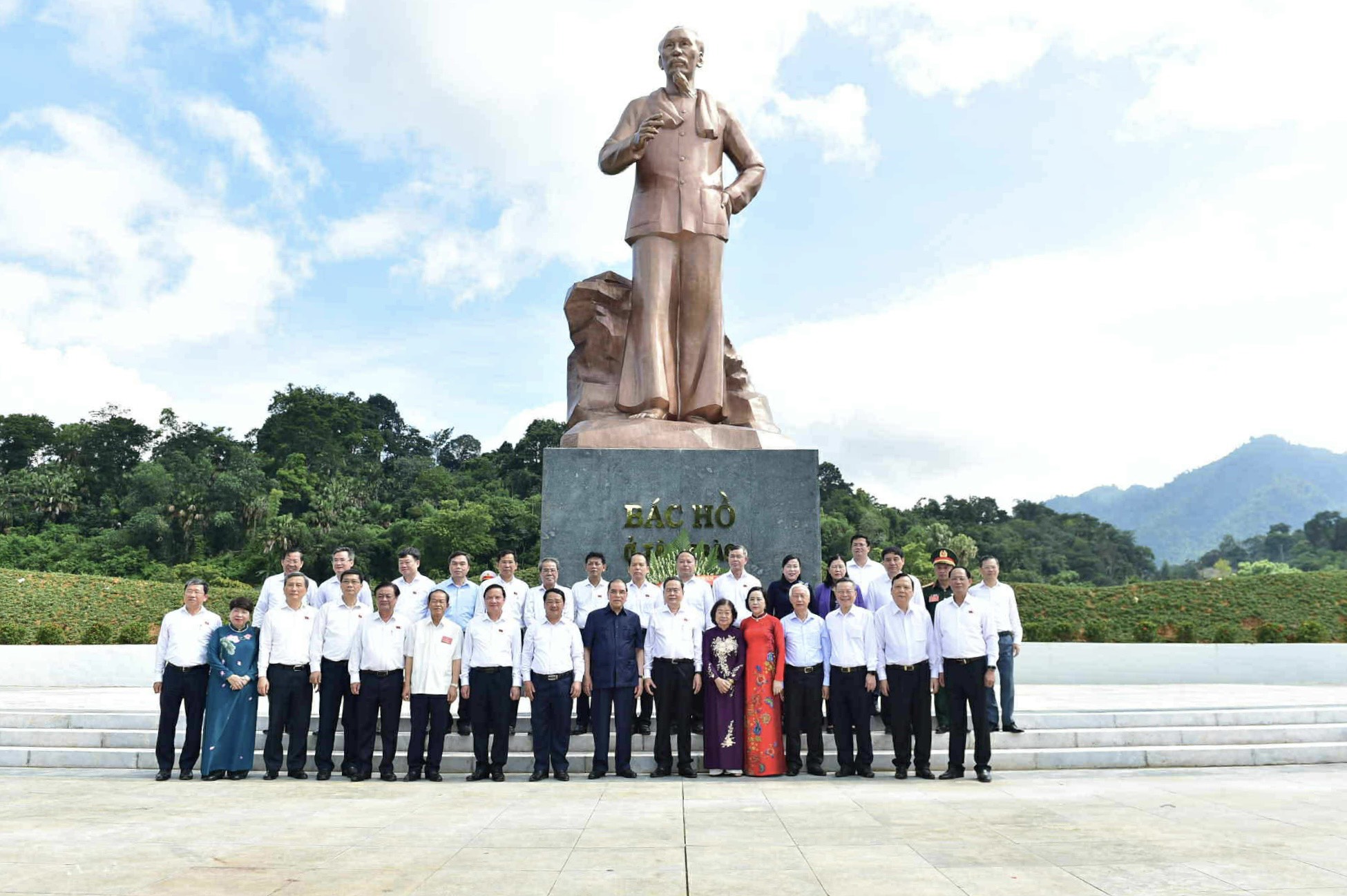 BẢO ĐẢM TUYỆT ĐỐI AN NINH, AN TOÀN ĐOÀN CÔNG TÁC CỦA CHỦ TỊCH QUỐC HỘI ĐẾN THĂM VÀ LÀM VIỆC TẠI TỈNH TUYÊN QUANG