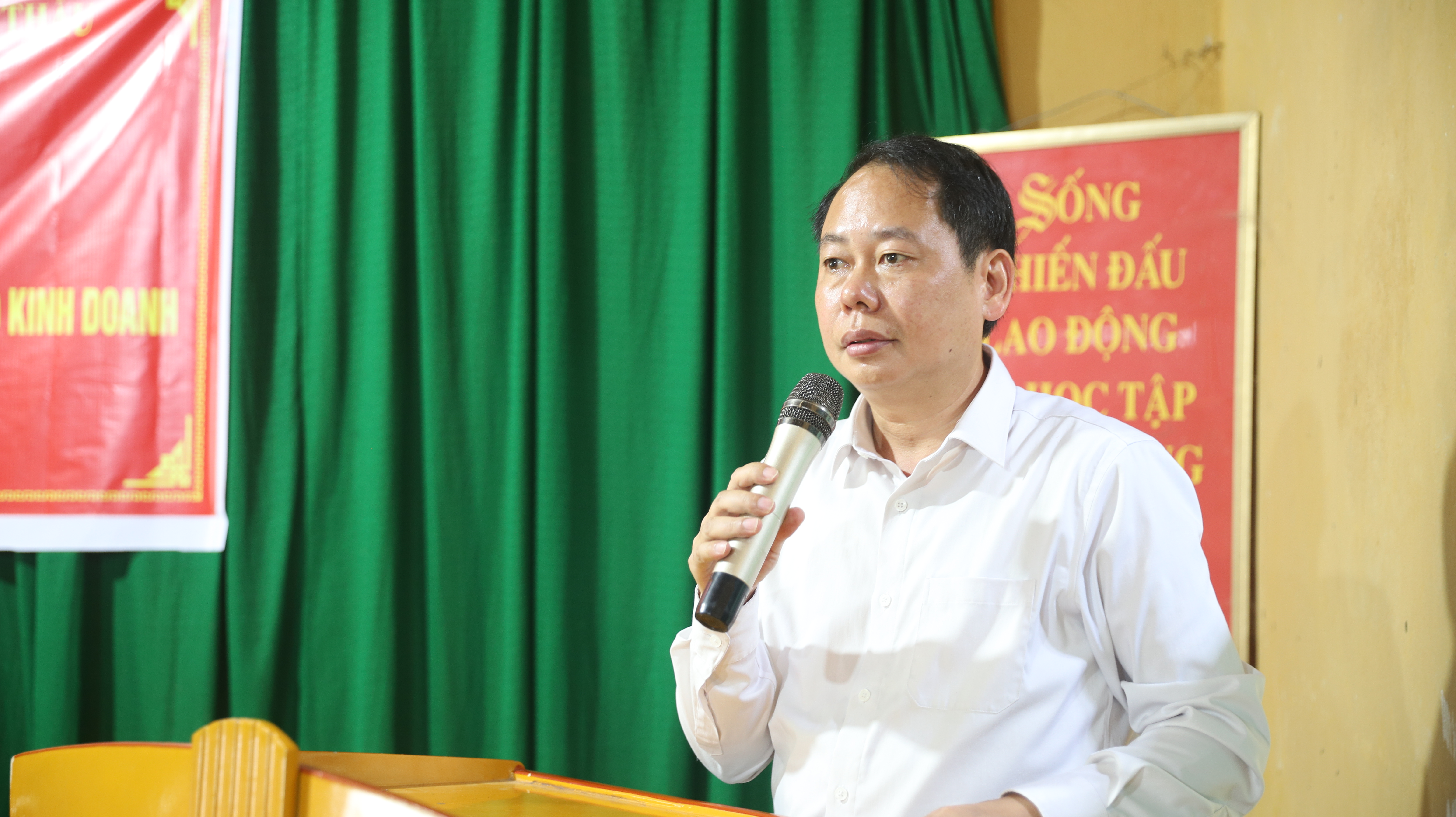 Xã Hồ Thầu tổ chức Hội nghị "Tháng nghe dân nói" và tiếp xúc, đối thoại với Nhân dân, doanh nghiệp, hợp tác xã, hộ kinh doanh
