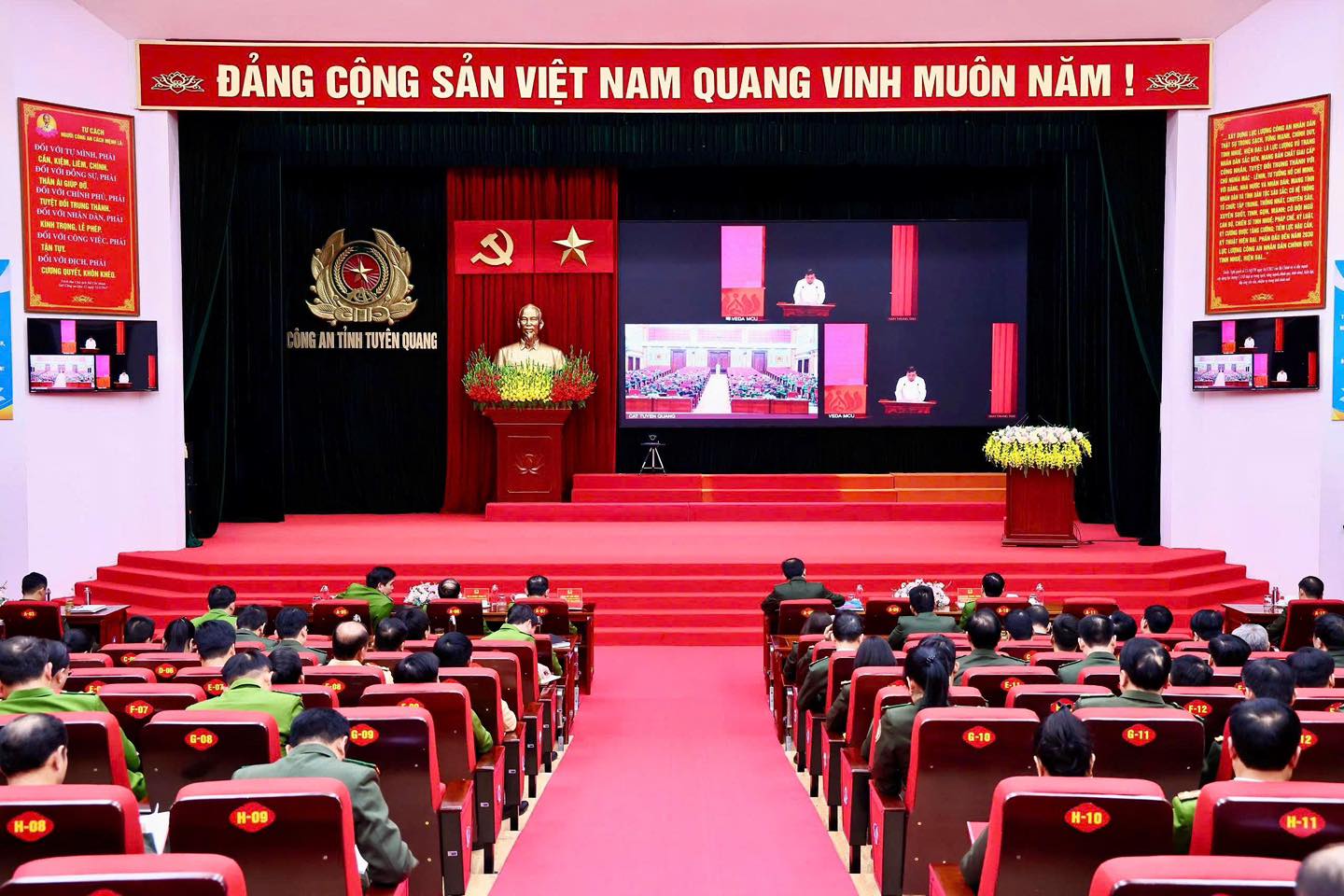 HỌC TẬP, QUÁN TRIỆT, TRIỂN KHAI CÁC VĂN BẢN CỦA TRUNG ƯƠNG ĐẢNG VÀ BAN CHỈ ĐẠO BẦU CỬ TỈNH