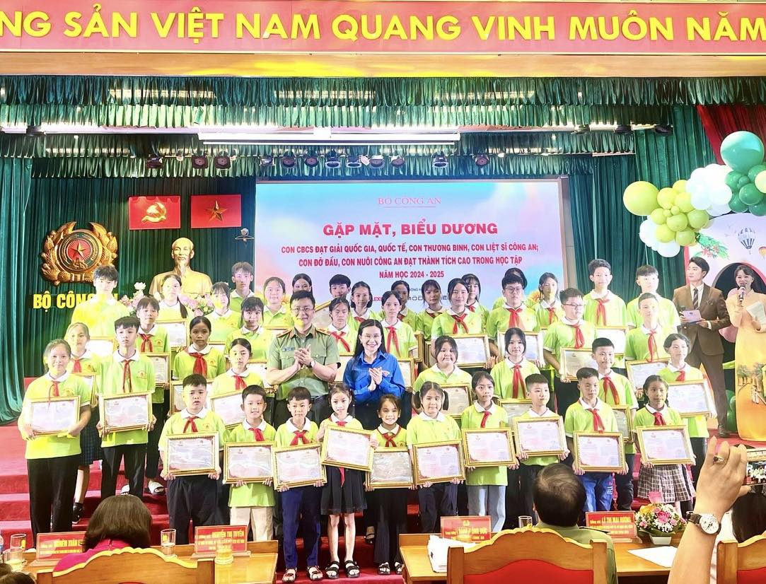 TRẠI HÈ YÊU THƯƠNG NĂM 2025
