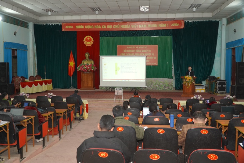 Đảng ủy xã Mèo Vạc tổ chức lớp bồi dưỡng kỹ năng, nghiệp vụ công tác đảng năm 2026