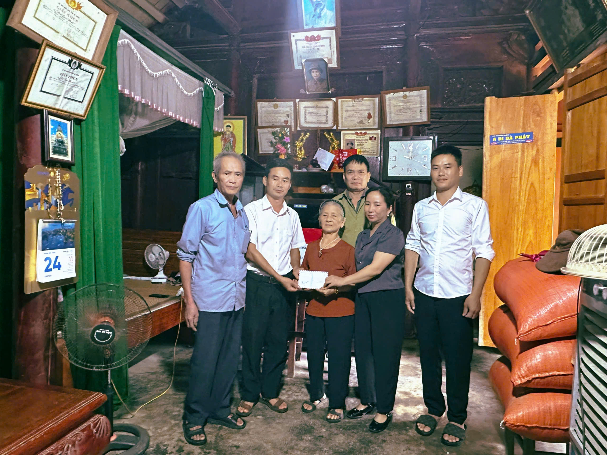 CÓ NHỮNG SỰ HY SINH HÓA THÀNH TỔ QUỐC – CÓ NHỮNG NGHĨA TÌNH ĐƯỢC GÌN GIỮ BẰNG LÒNG BIẾT ƠN