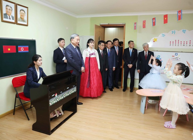 Party chief visits DPRK kindergarten, attends WPK's anniversary show