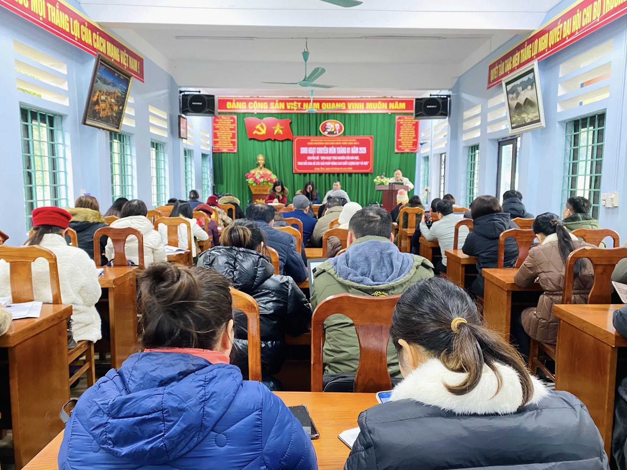 SINH HOẠT CHUYÊN MÔN CỤM SỐ 3 – GIẢI PHÁP NÂNG CAO CHẤT LƯỢNG DẠY VÀ HỌC