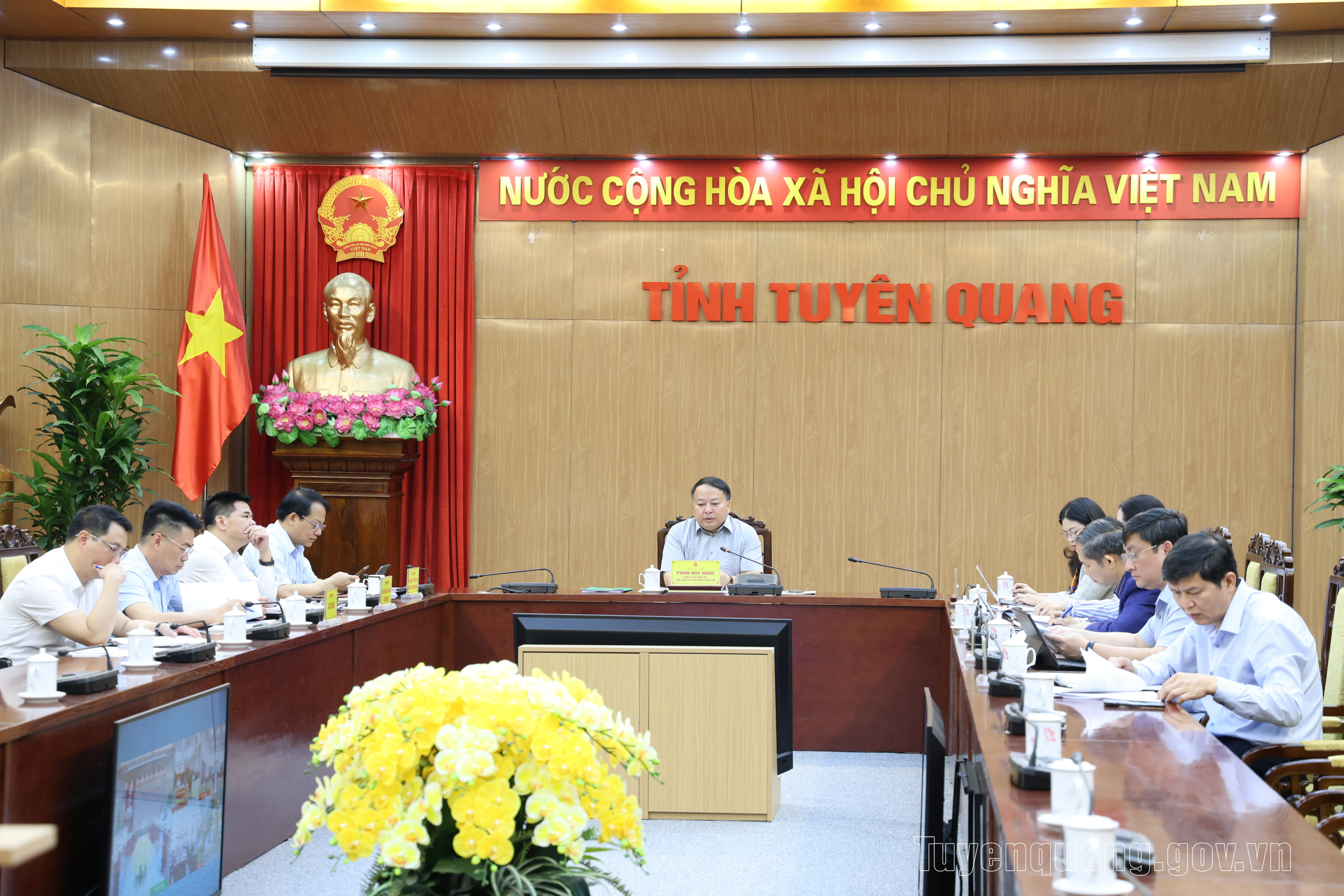 Chủ tịch UBND tỉnh Phan Huy Ngọc làm việc với các xã, phường về định hướng phát triển kinh tế - xã hội giai đoạn 2026 – 2030