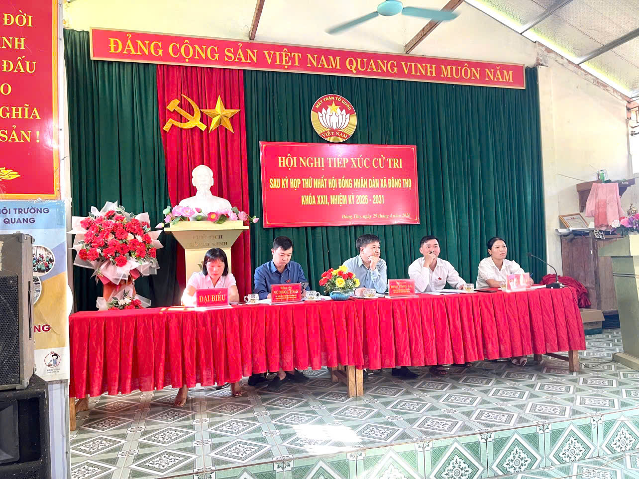 Tổ đại biểu số 2 HĐND xã Đông Thọ tiếp xúc cử tri thôn Đá Trơn, Làng Hào, Làng Mông, Mỹ Thọ, Trung Thu