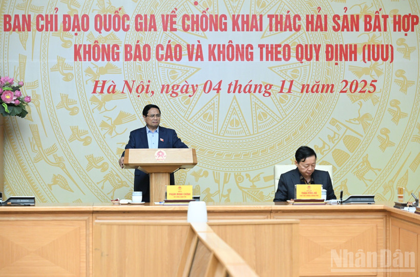 Tuyên chiến với nạn khai thác hải sản IUU, quyết tâm gỡ “Thẻ vàng” của EC