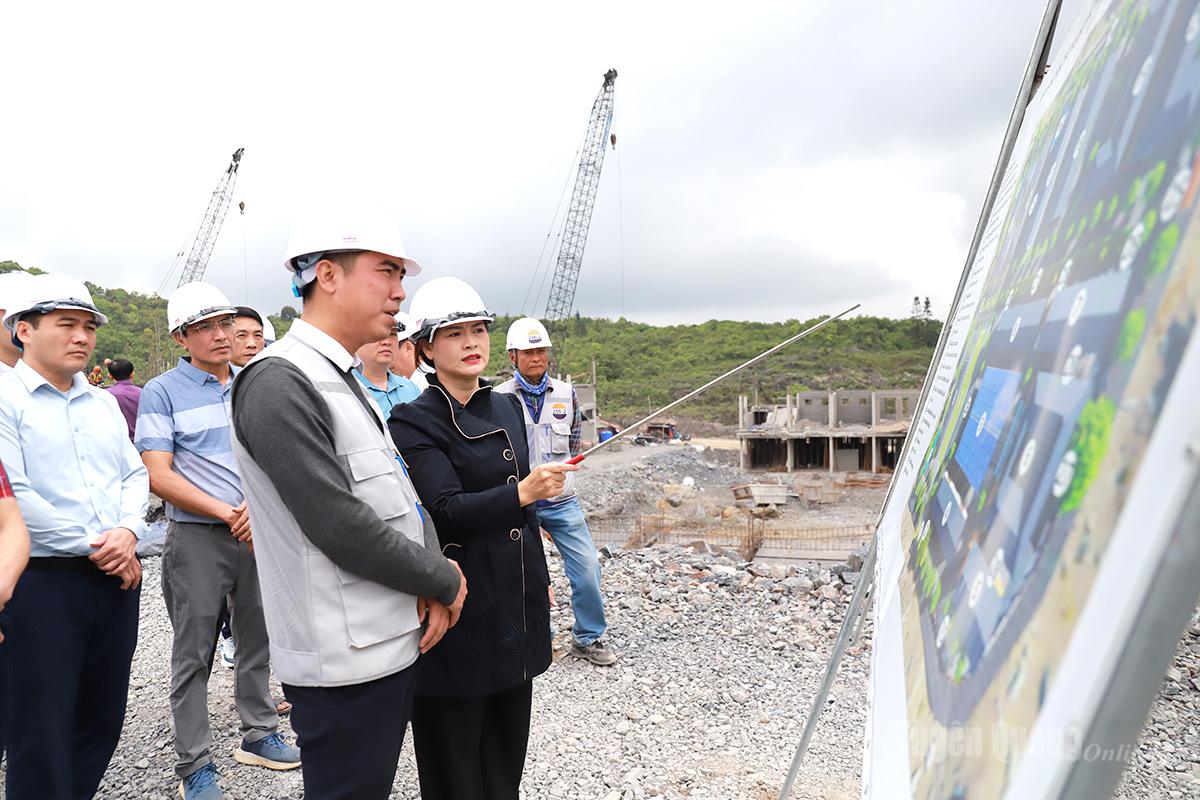 Tiếp tục đẩy nhanh tiến độ xây dựng các trường học đảm bảo thời gian