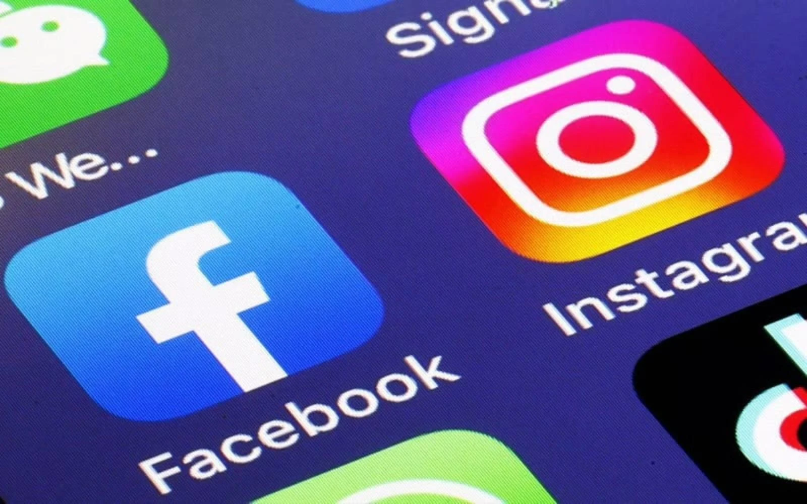 Facebook bắt đầu thu phí những tính năng nào?