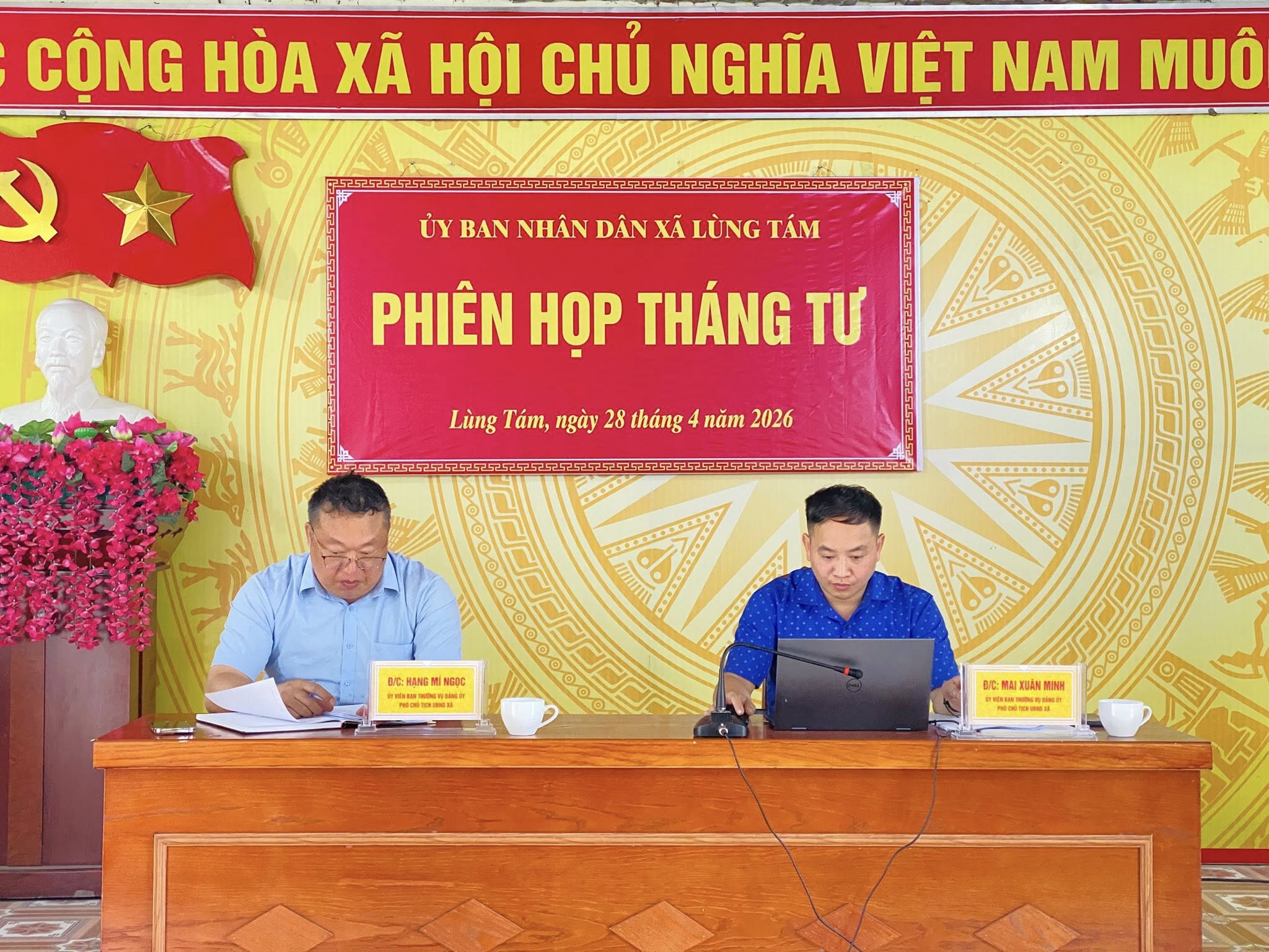 PHIÊN HỌP THÁNG 4 UBND XÃ LÙNG TÁM NĂM 2026