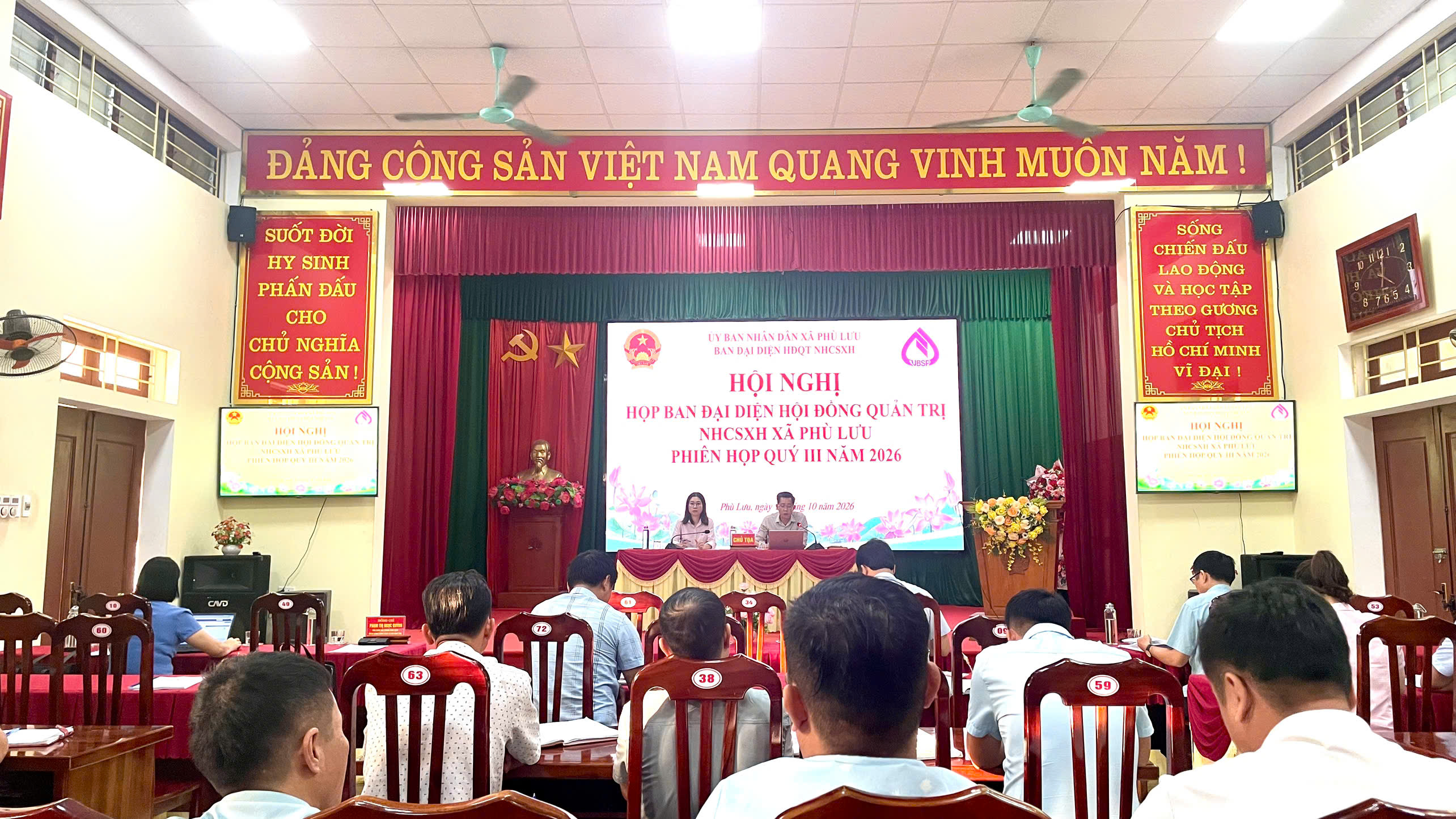 Phù Lưu đánh giá kết quả tín dụng chính sách quý III, triển khai nhiệm vụ quý IV năm 2026