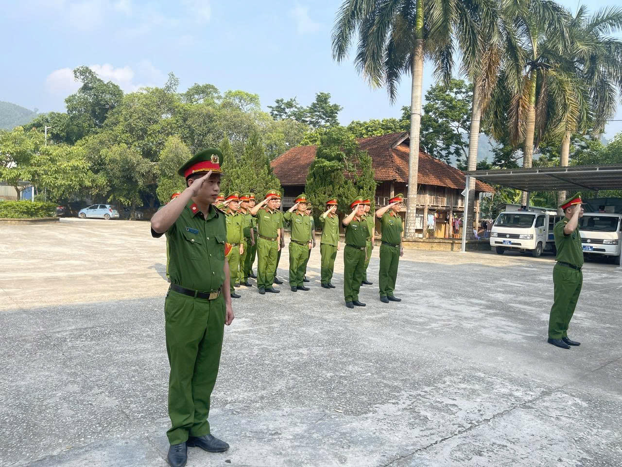 CÔNG AN XÃ TÂN THANH QUYẾT TÂM THỰC HIỆN THẮNG LỢI CÁC CHỈ TIÊU CÔNG TÁC