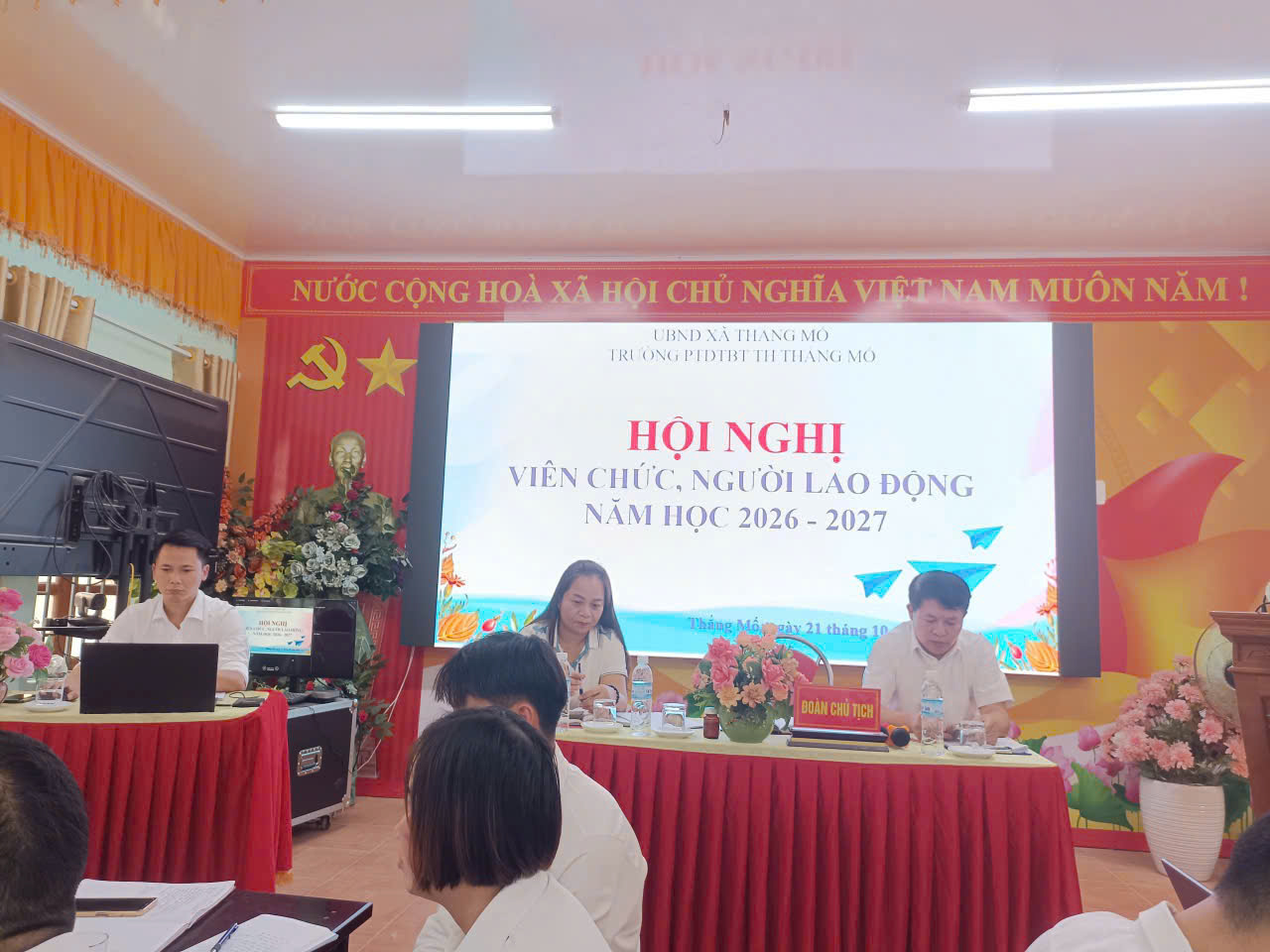 TRƯỜNG PTDTBT TIỂU HỌC THẮNG MỐ TỔ CHỨC THÀNH CÔNG HỘI NGHỊ VIÊN CHỨC - NGƯỜI LAO ĐỘNG NĂM HỌC 2026-2027