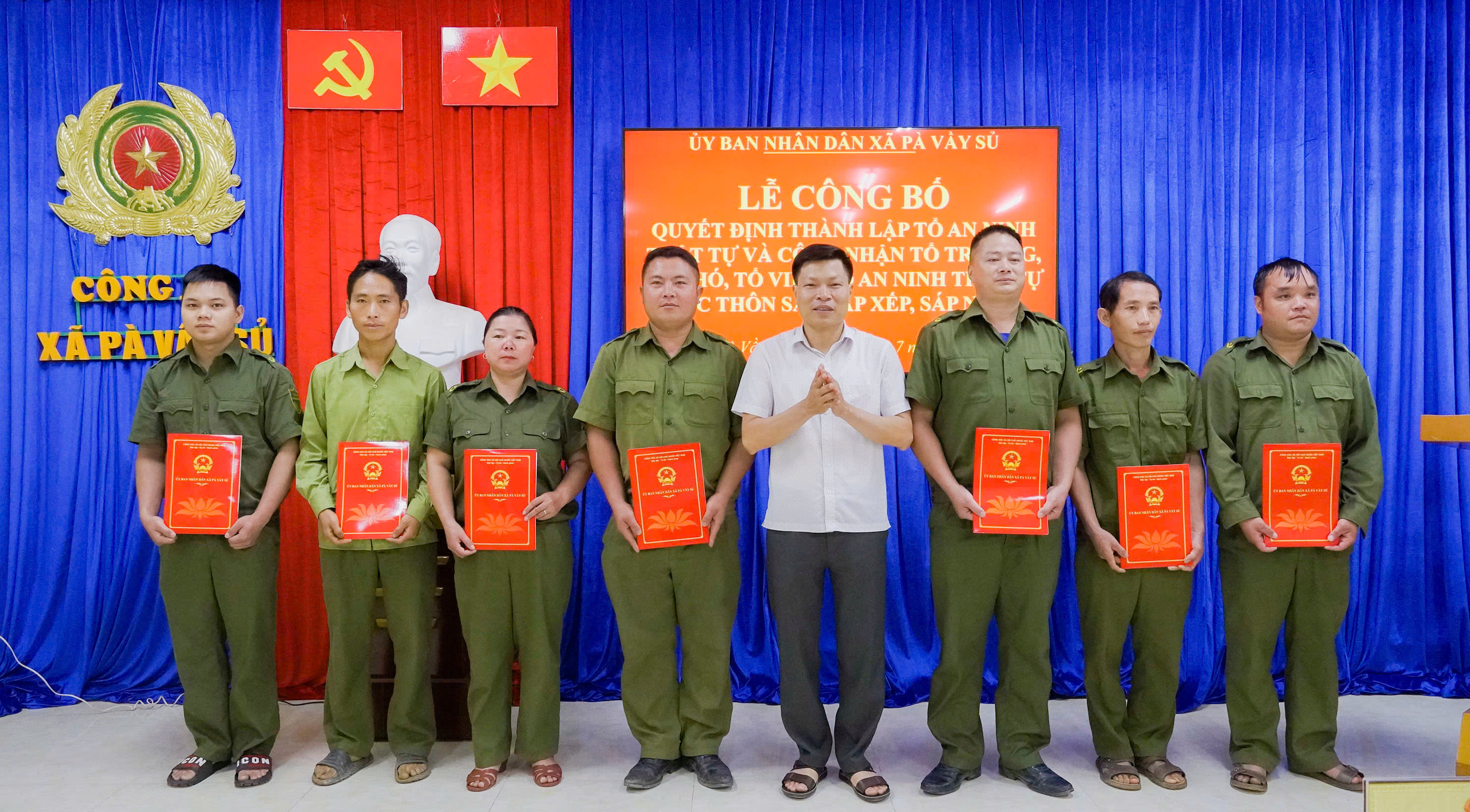 kỷ niệm truyền thống An ninh nh&acirc;n d&acirc;n (7).jpg