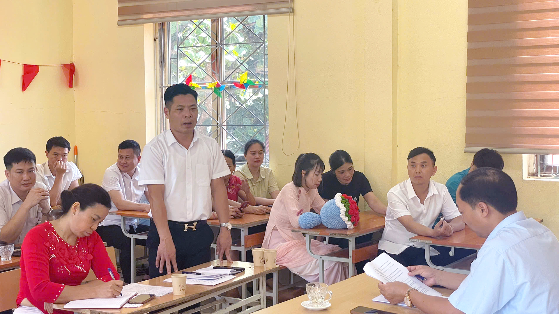 PBT TT làm việc với trường THCS Liên Việt (5).jpg