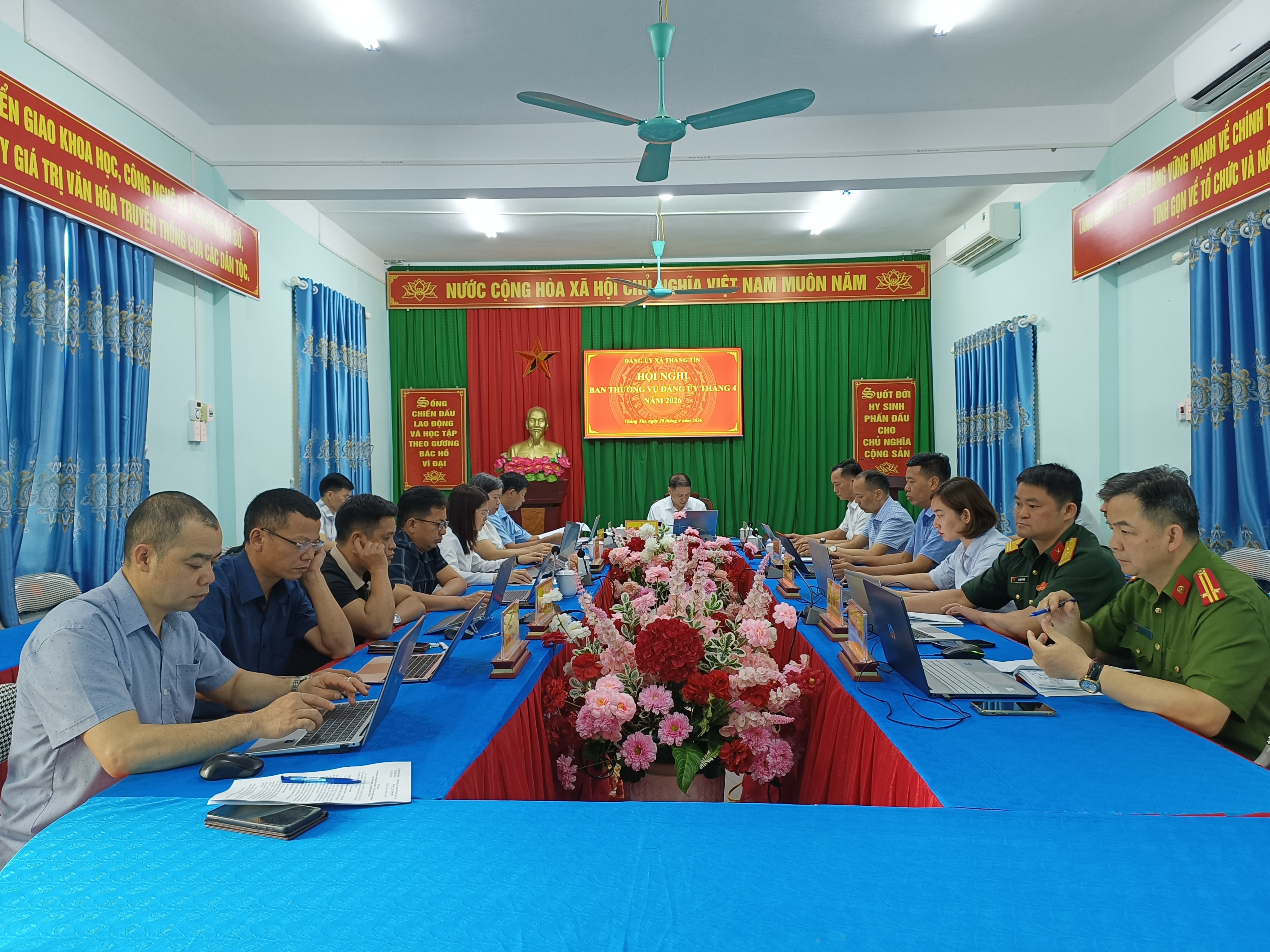 Xã Thàng Tín tổ chức Hội nghị Ban Thường vụ Đảng ủy xã tháng 4 năm 2026