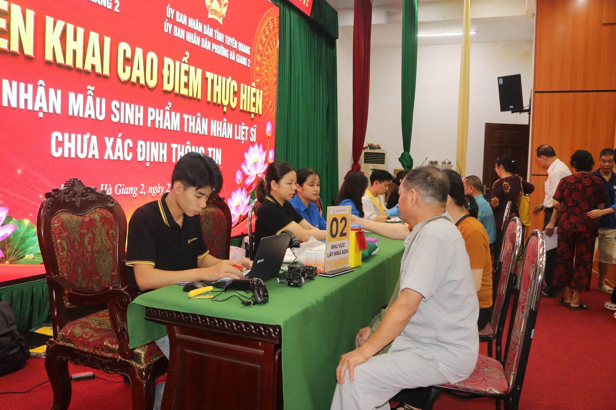 Phường Hà Giang 2 tổ chức thu nhận mẫu sinh phẩm ADN thân nhân liệt sĩ chưa xác định được danh tính