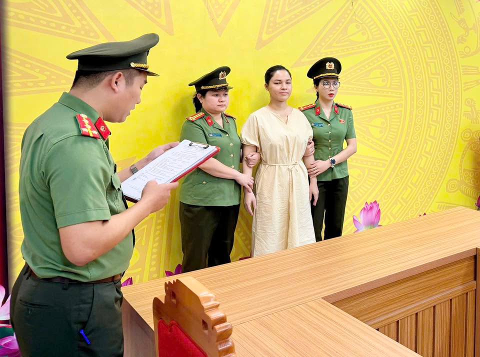 KHỞI TỐ, BẮT TẠM GIAM GIÁM ĐỐC CÔNG TY EXPLORE HA GIANG VỀ TỘI “TRỐN THUẾ”