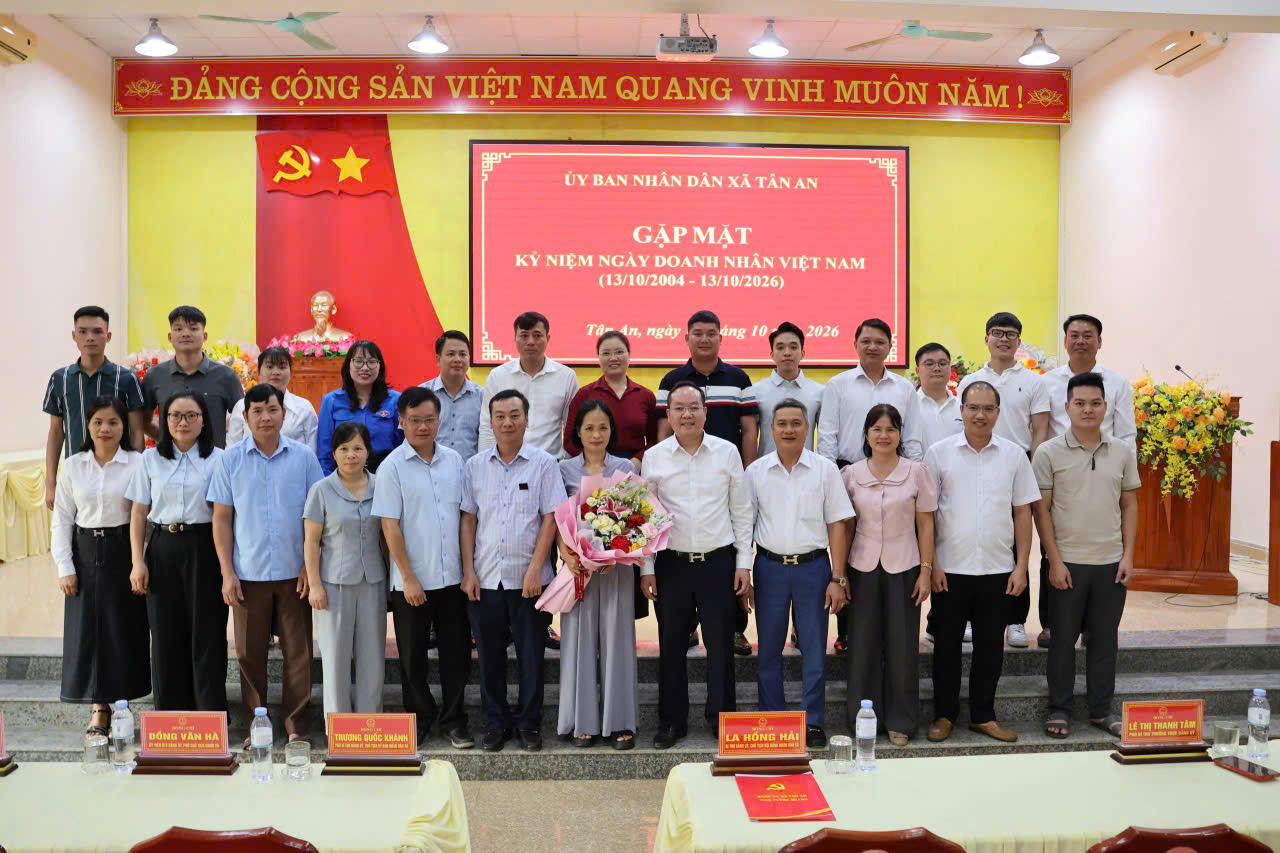 XÃ TÂN AN TỔ CHỨC GẶP MẶT NGÀY DOANH NHÂN VIỆT NAM