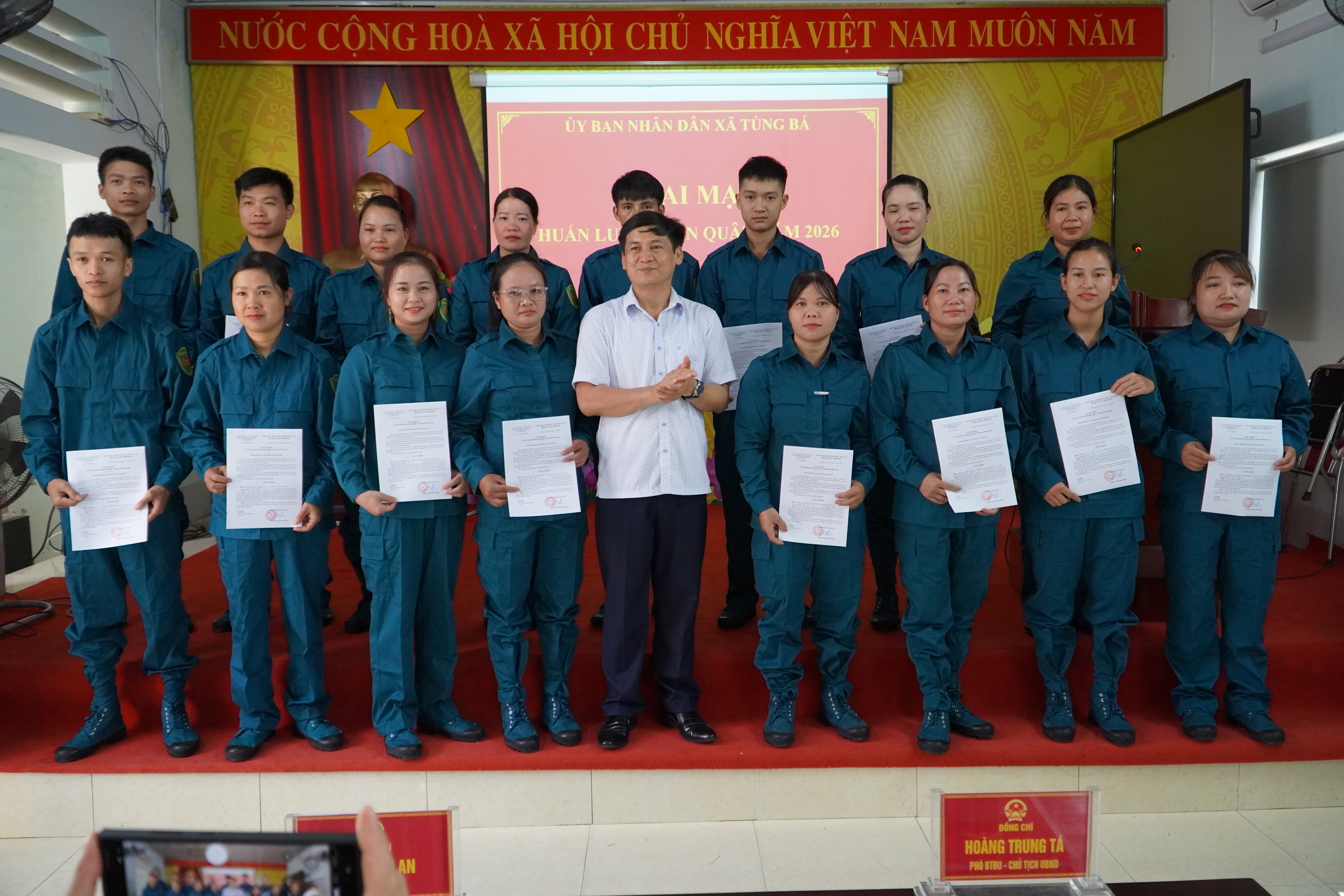 Ban Chỉ huy Quân sự xã Tùng Bá khai mạc huấn luyện dân quân năm 2026
