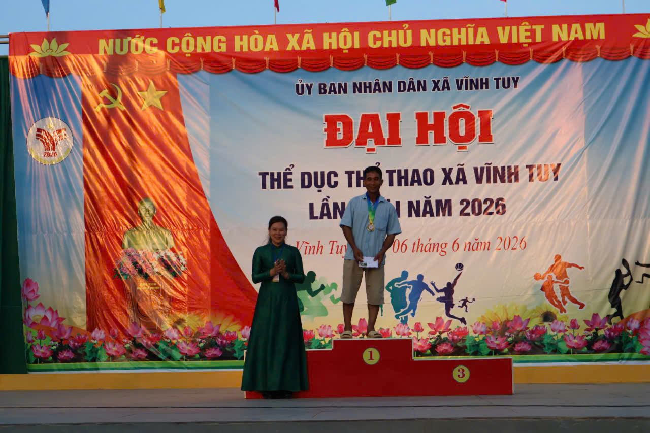 Giải cá nhân 1.jpg