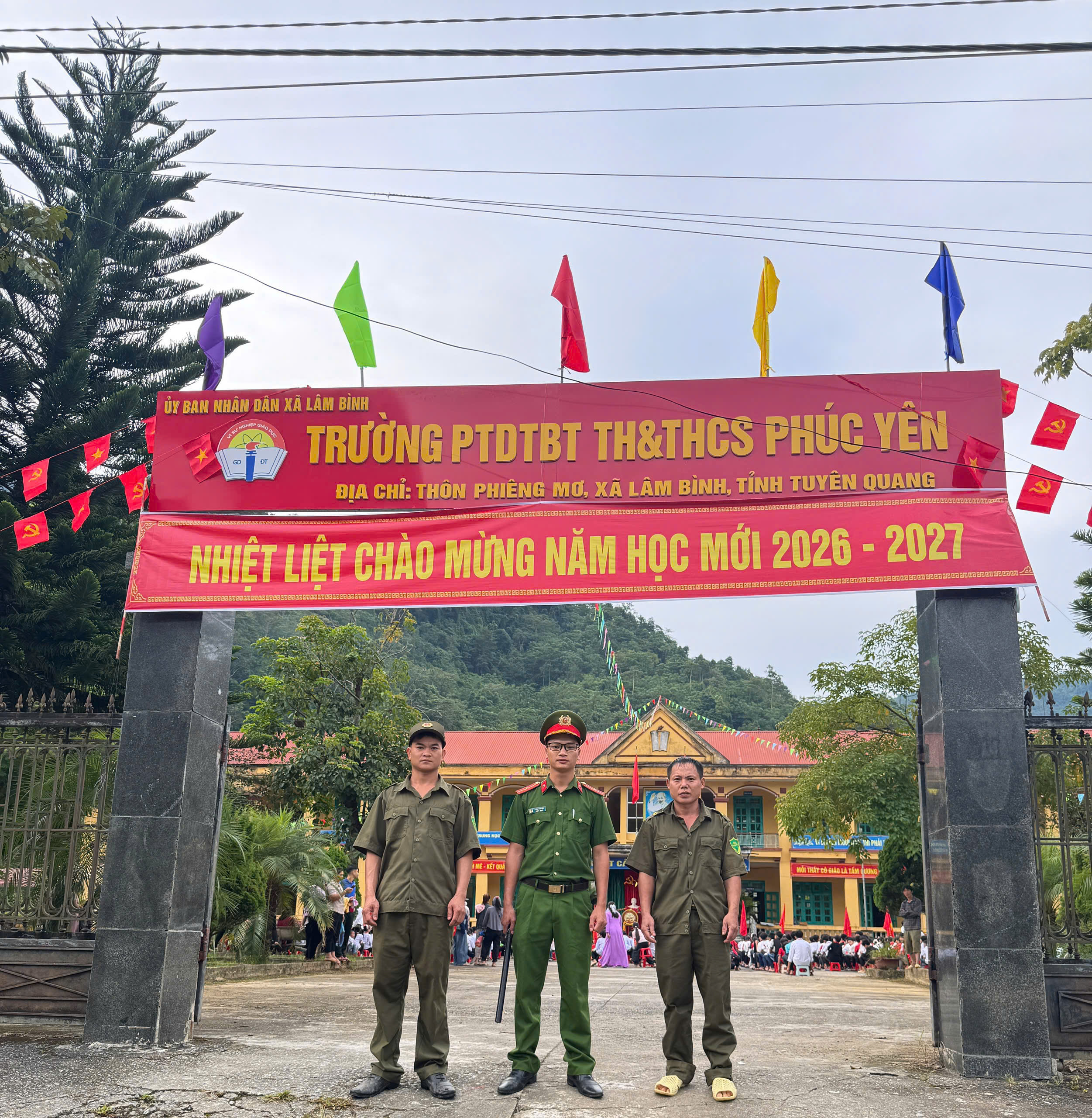 CÔNG AN XÃ LÂM BÌNH TĂNG CƯỜNG BẢO ĐẢM AN NINH, TRẬT TỰ DỊP KHAI GIẢNG NĂM HỌC MỚI