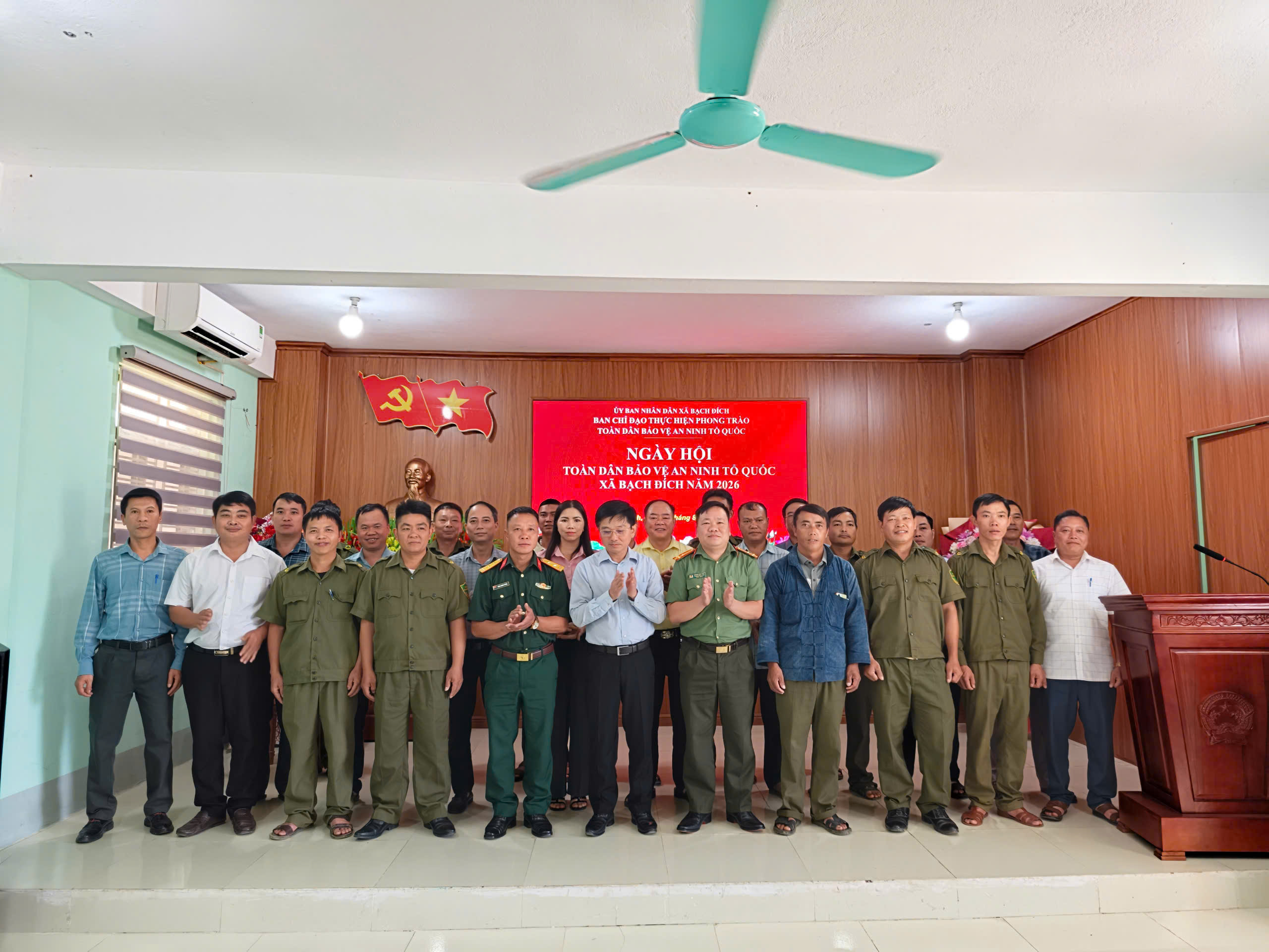 SÔI NỔI NGÀY HỘI TOÀN DÂN BẢO VỆ AN NINH TỔ QUỐC XÃ BẠCH ĐÍCH NĂM 2026