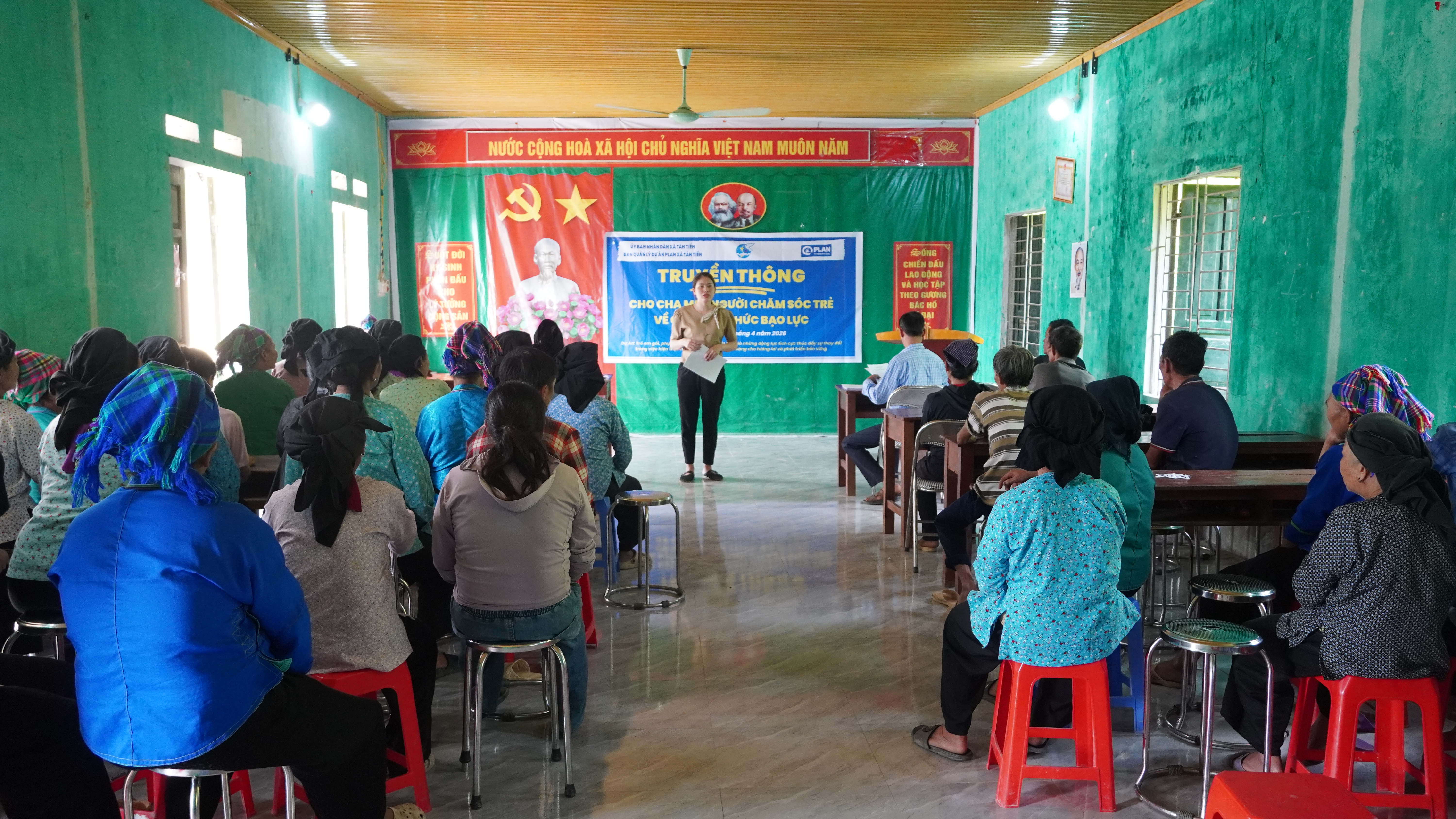 Ban quản lý dự án Plan xã Tân Tiến tổ chức truyền thông về phòng, chống bạo lực đối với trẻ em