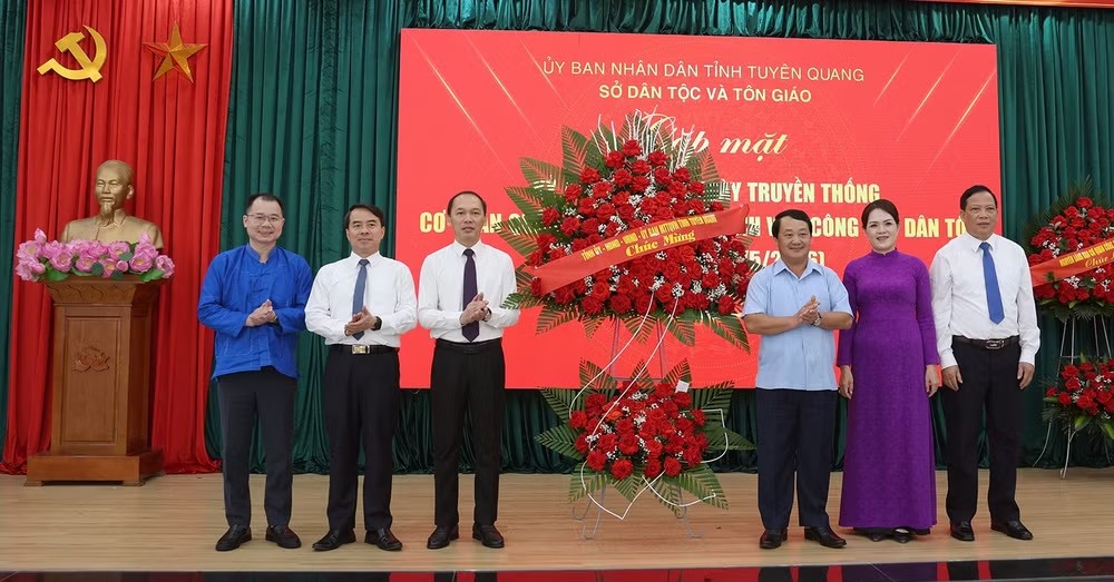 Tuyên Quang kỷ niệm 80 năm Ngày truyền thống cơ quan công tác dân tộc