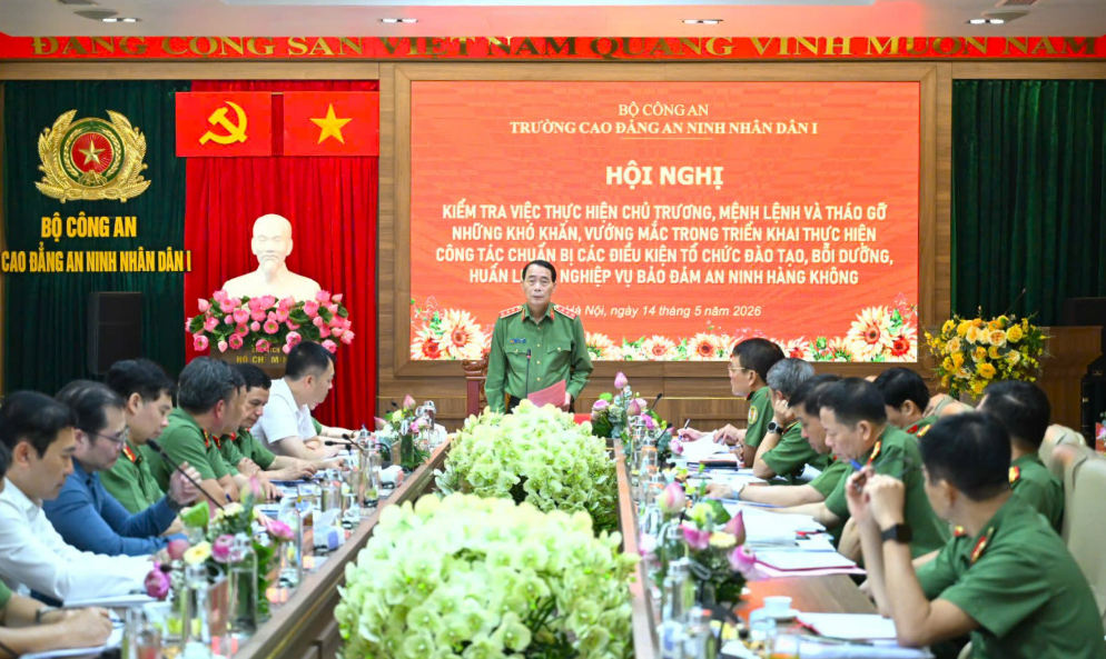 TÍCH CỰC CHUẨN BỊ CÁC ĐIỀU KIỆN TRIỂN KHAI ĐÀO TẠO, BỒI DƯỠNG, HUẤN LUYỆN LỰC LƯỢNG BẢO ĐẢM AN NINH HÀNG KHÔNG