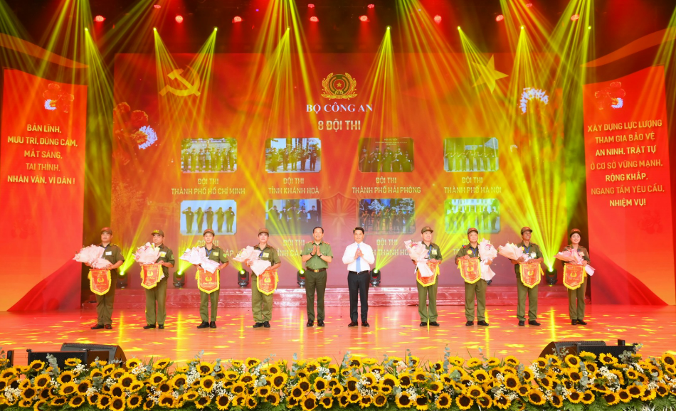 KHAI MẠC CHUNG KẾT TOÀN QUỐC HỘI THI LỰC LƯỢNG THAM GIA BẢO VỆ AN NINH, TRẬT TỰ Ở CƠ SỞ GIỎI TOÀN QUỐC LẦN THỨ I NĂM 2026