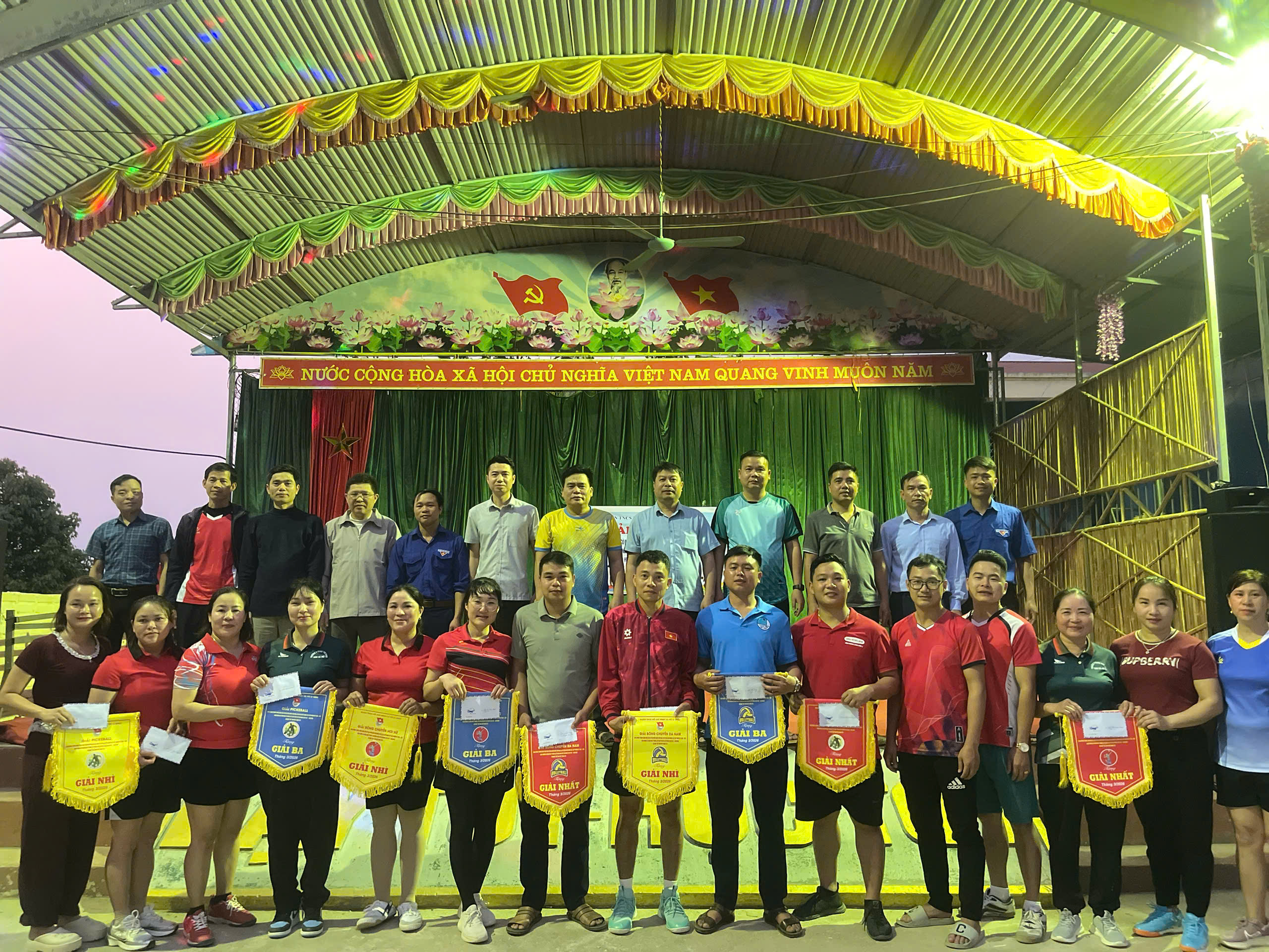 Giao lưu, thi đấu thể thao chào mừng ngày thành lập đoàn 26/3