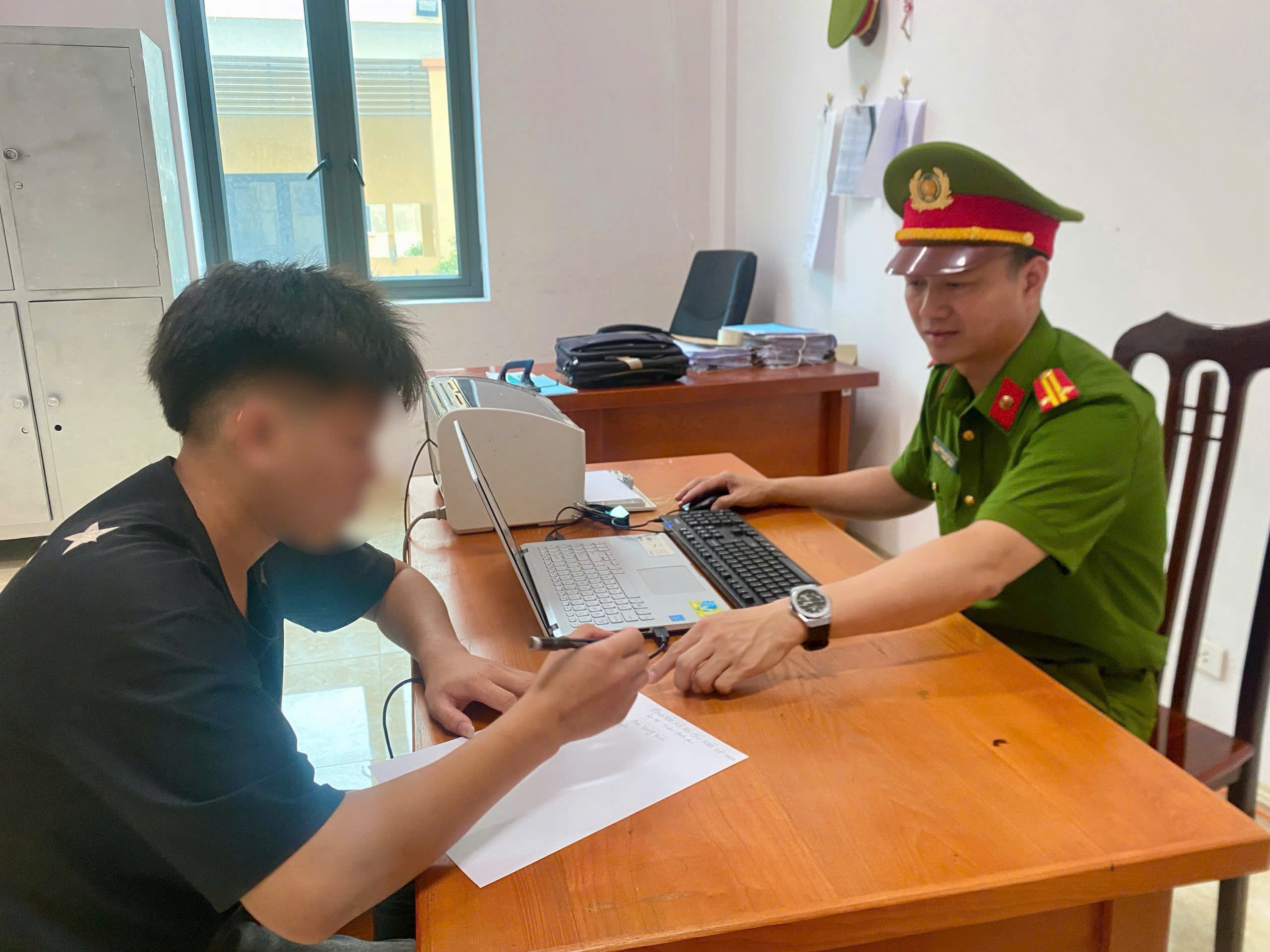 XỬ LÝ NGHIÊM HÀNH VI VI PHẠM AN TOÀN GIAO THÔNG