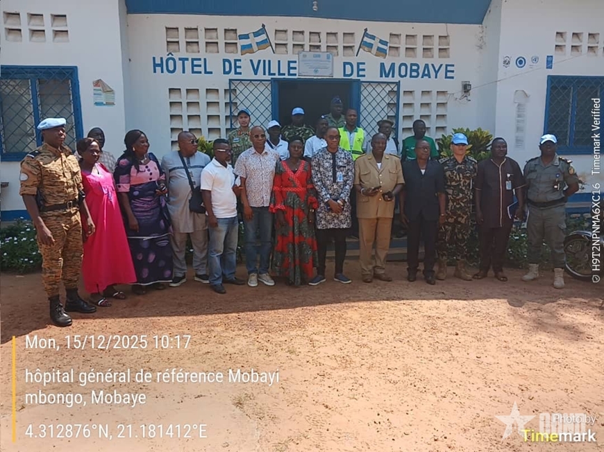 Sĩ quan mũ nồi xanh Việt Nam ở vùng đất "nóng" Trung Phi