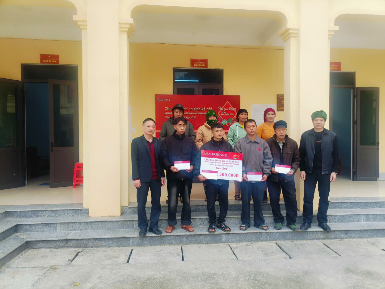 Agribank chung tay vì người nghèo, đối tượng chính sách nhân dịp Xuân Bính Ngọ 2026