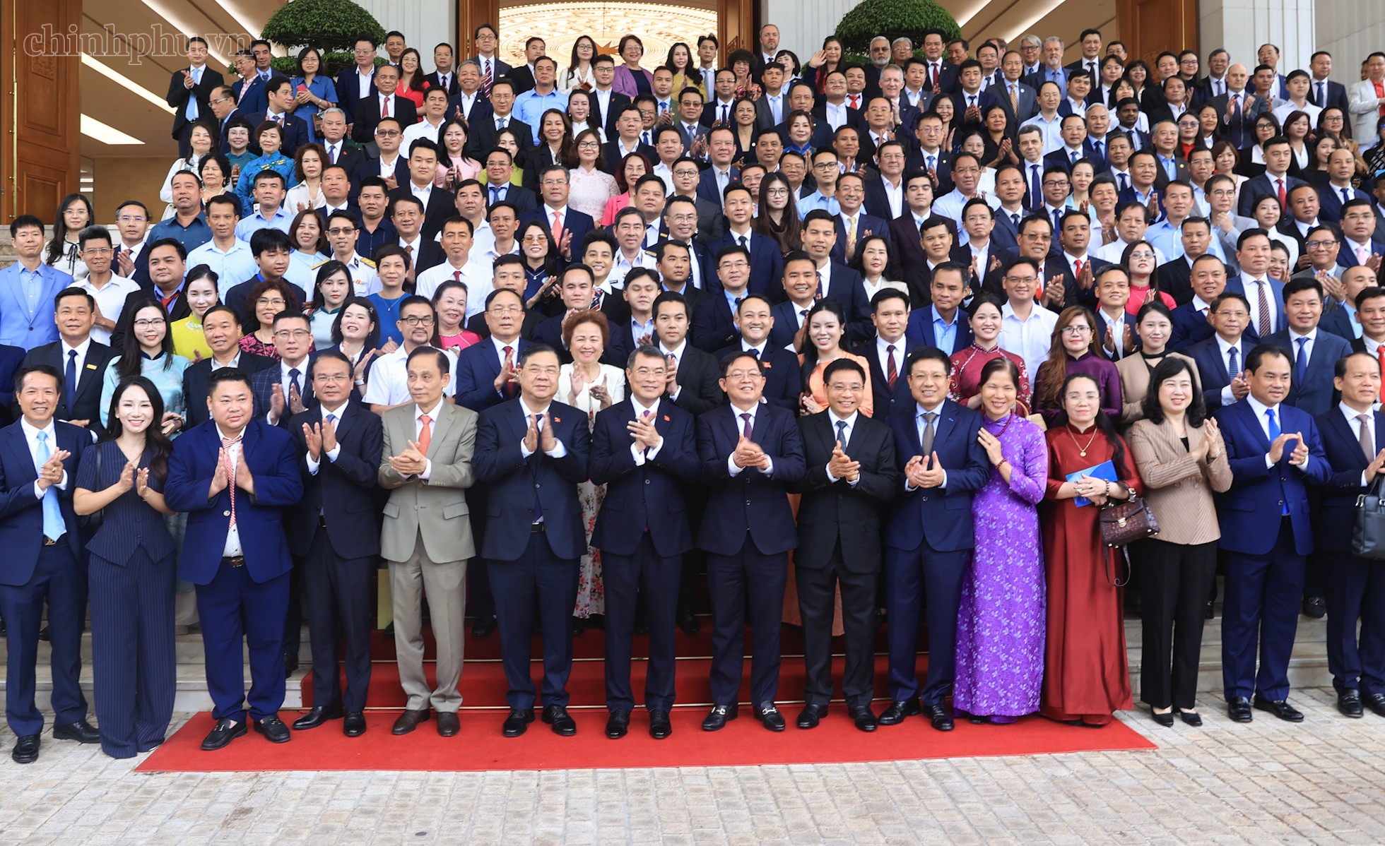 Thủ tướng: Kiến nghị của doanh nghiệp phải được xử lý đến cùng và tất cả câu trả lời phải được công khai