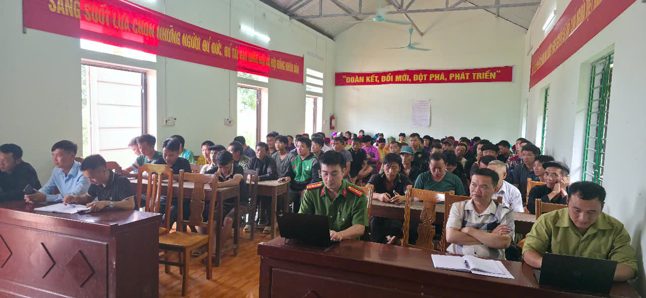 CÔNG AN XÃ YÊN CƯỜNG TỔ CHỨC HỘI NGHỊ BỒI DƯỠNG, TẬP HUẤN NÂNG CAO NHẬN THỨC VỀ HOẠT ĐỘNG "LY KHAI, TỰ TRỊ", PHỤC HỒI NHÀ NƯỚC RIÊNG