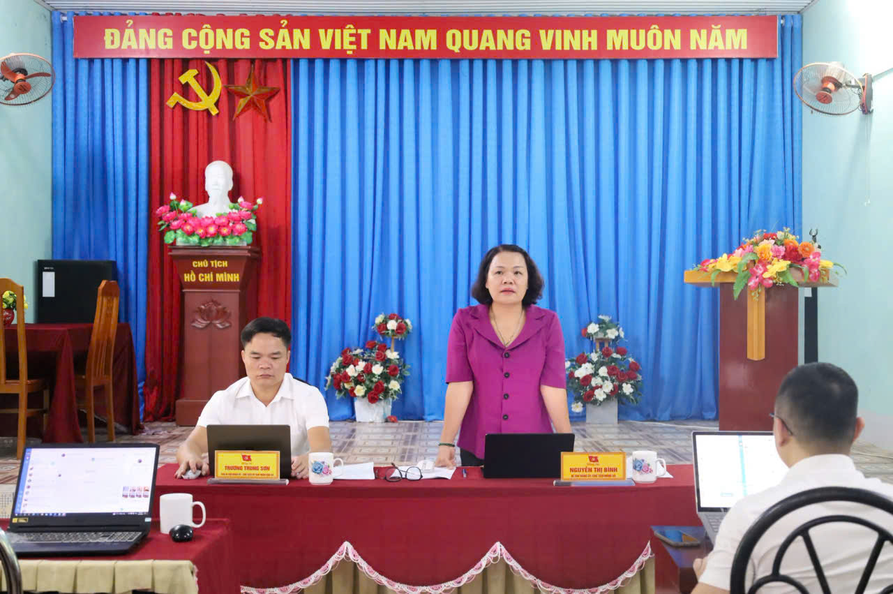 sơn.jpg