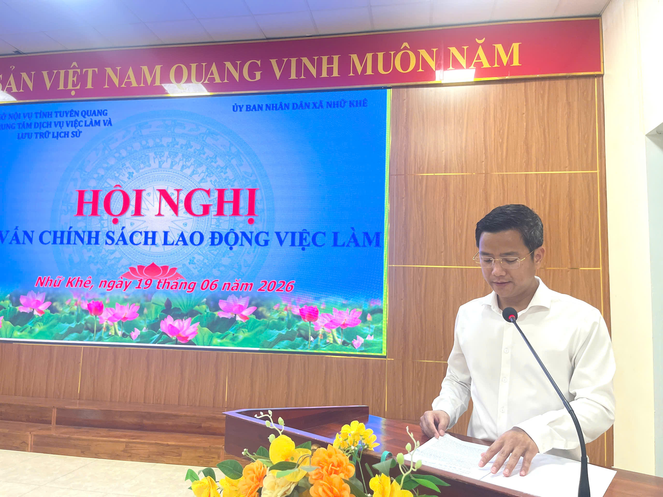 UBND xã Nhữ Khê tổ chức Hội nghị tư vấn chính sách lao động, việc làm năm 2026