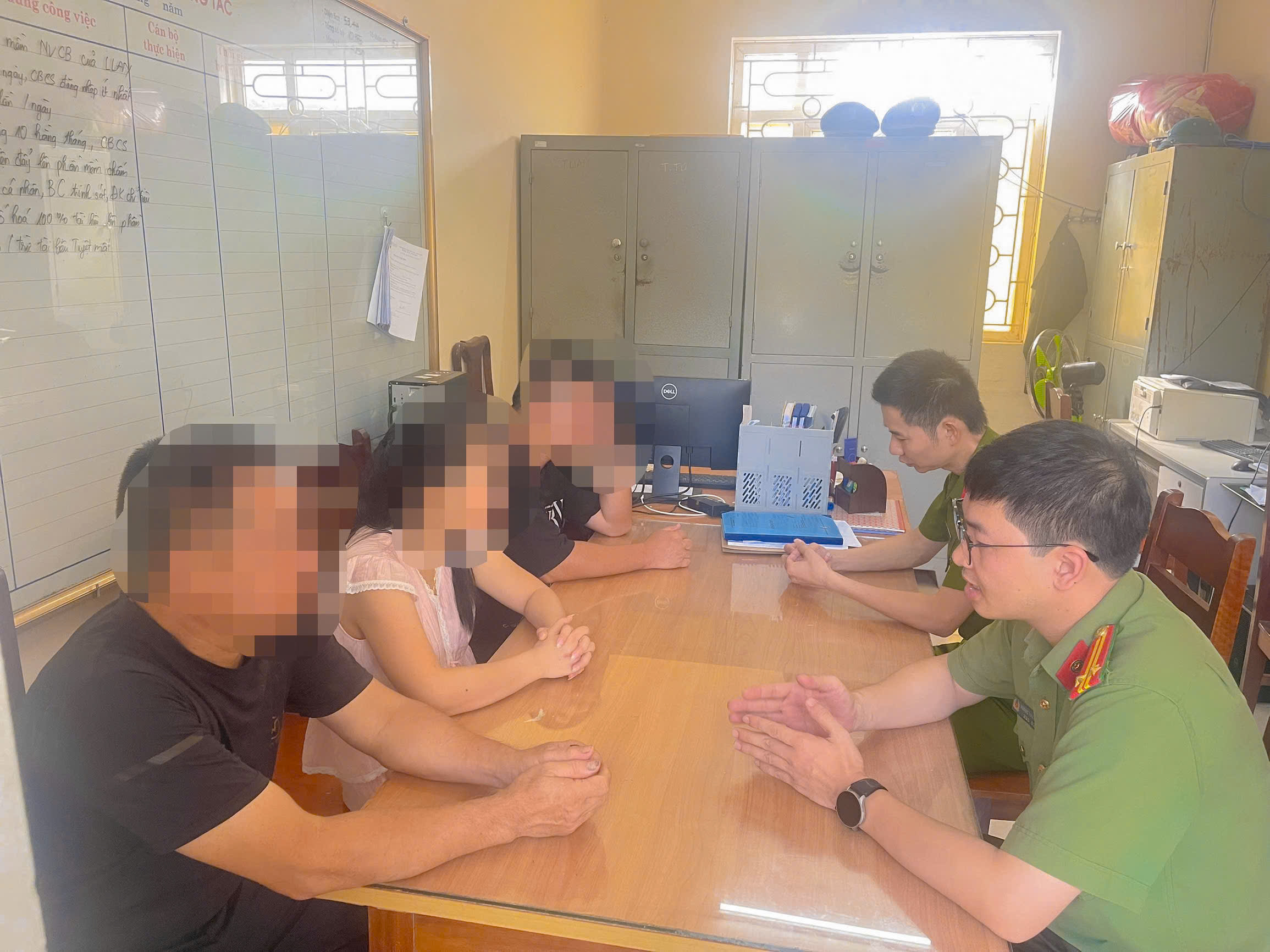 CÔNG AN PHƯỜNG AN TƯỜNG KỊP THỜI NGĂN CHẶN CÔNG DÂN CÓ Ý ĐỊNH NHẢY CẦU TỰ TỬ