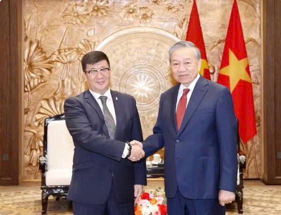 Mongolia always values ties with Viet Nam: diplomat