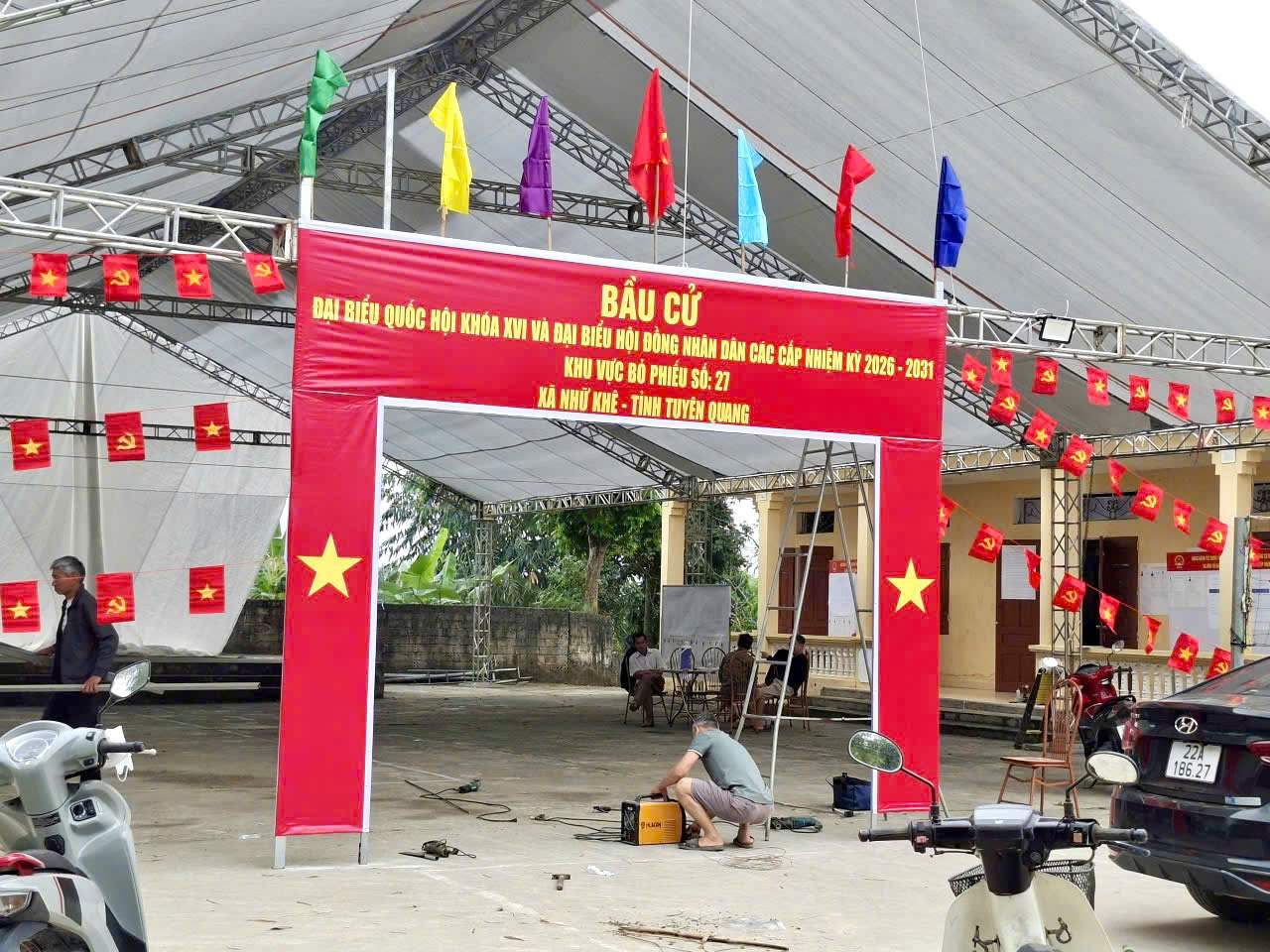 NHỮ KHÊ KHẨN TRƯƠNG HOÀN THIỆN CÔNG TÁC CHUẨN BỊ CHO NGÀY BẦU CỬ 15/3