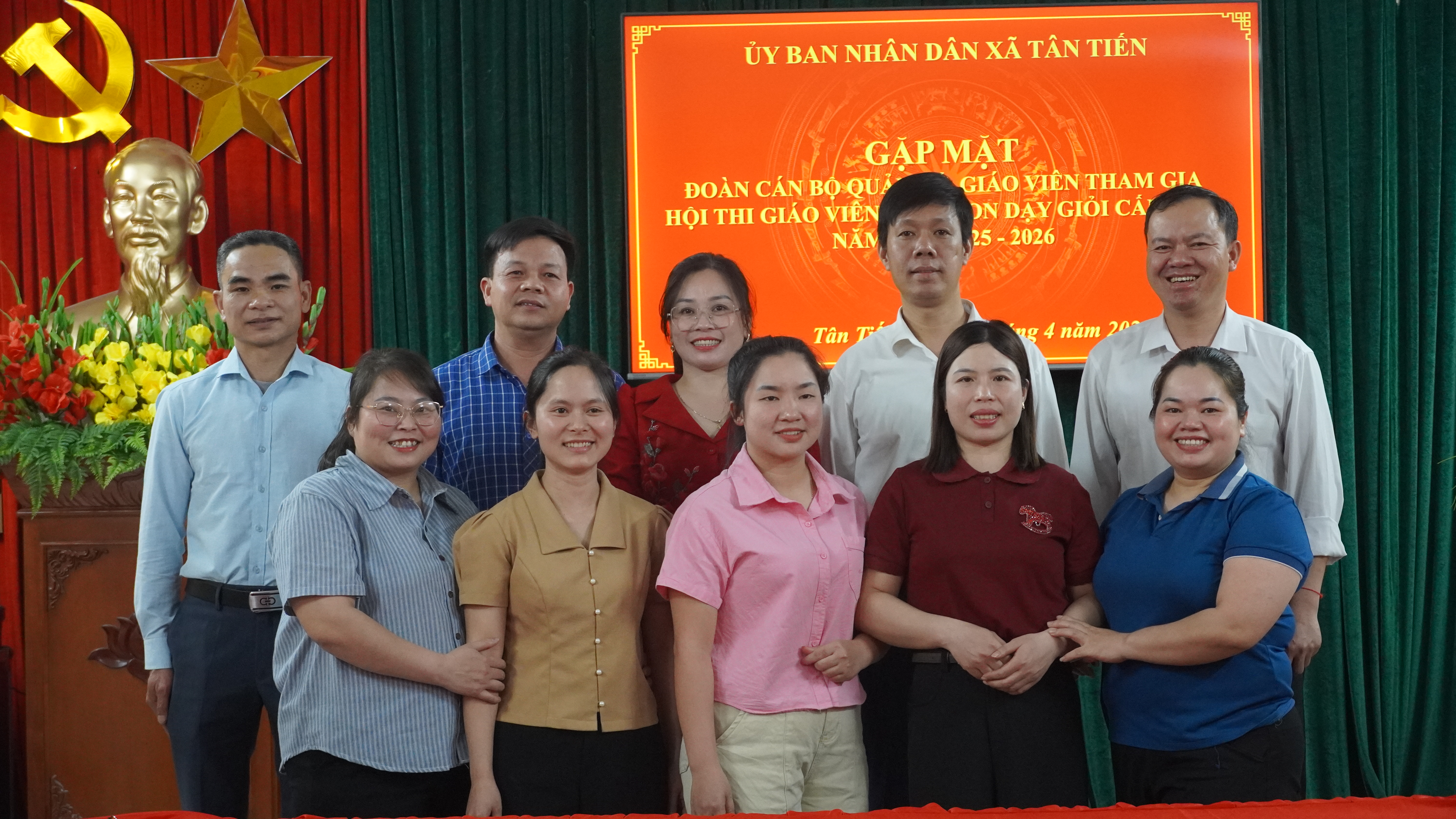 Gặp mặt đoàn cán bộ quản lý, giáo viên tham gia Hội thi giáo viên mầm non cấp tỉnh năm học 2025 - 2026