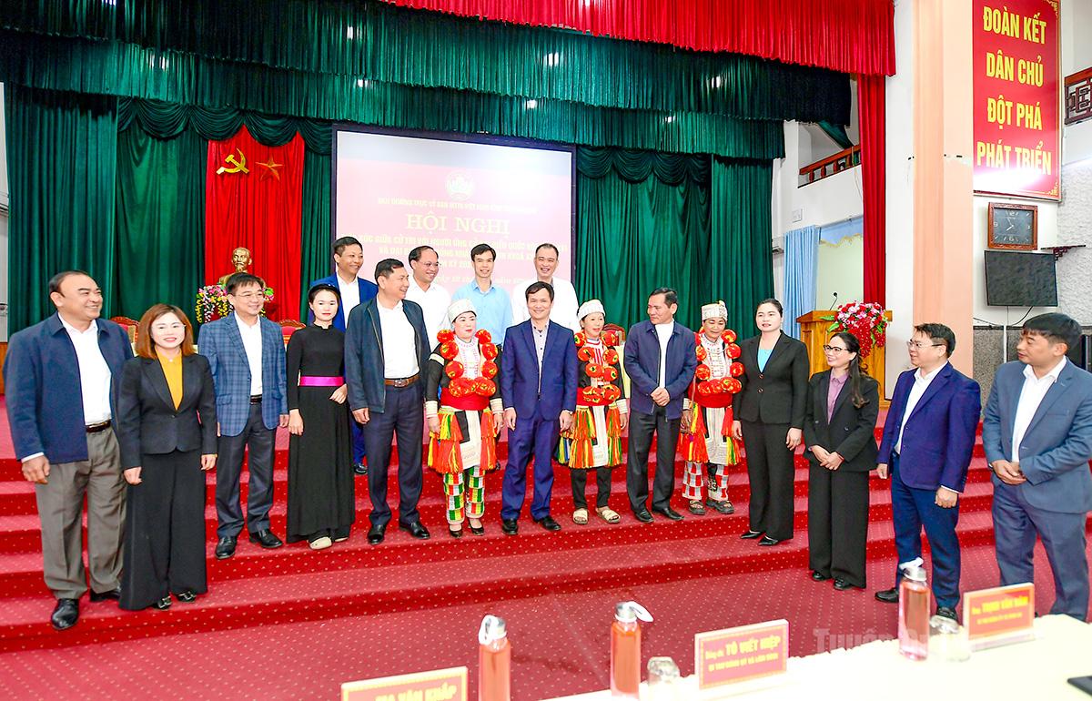 Cử tri xã Lâm Bình đồng tình, đánh giá cao chương trình hành động của các ứng cử viên đại biểu Quốc hội và đại biểu HĐND tỉnh