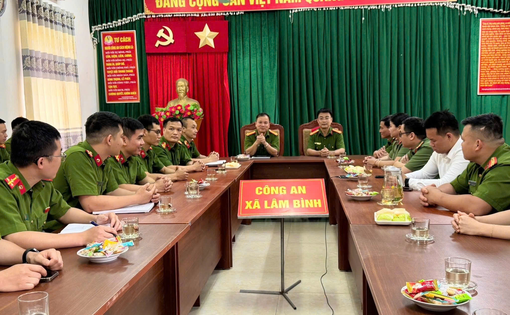 PHỐI HỢP THỰC HIỆN HIỆU QUẢ CÔNG TÁC ĐẢM BẢO ANTT TẠI KHU VỰC GIÁP RANH 
