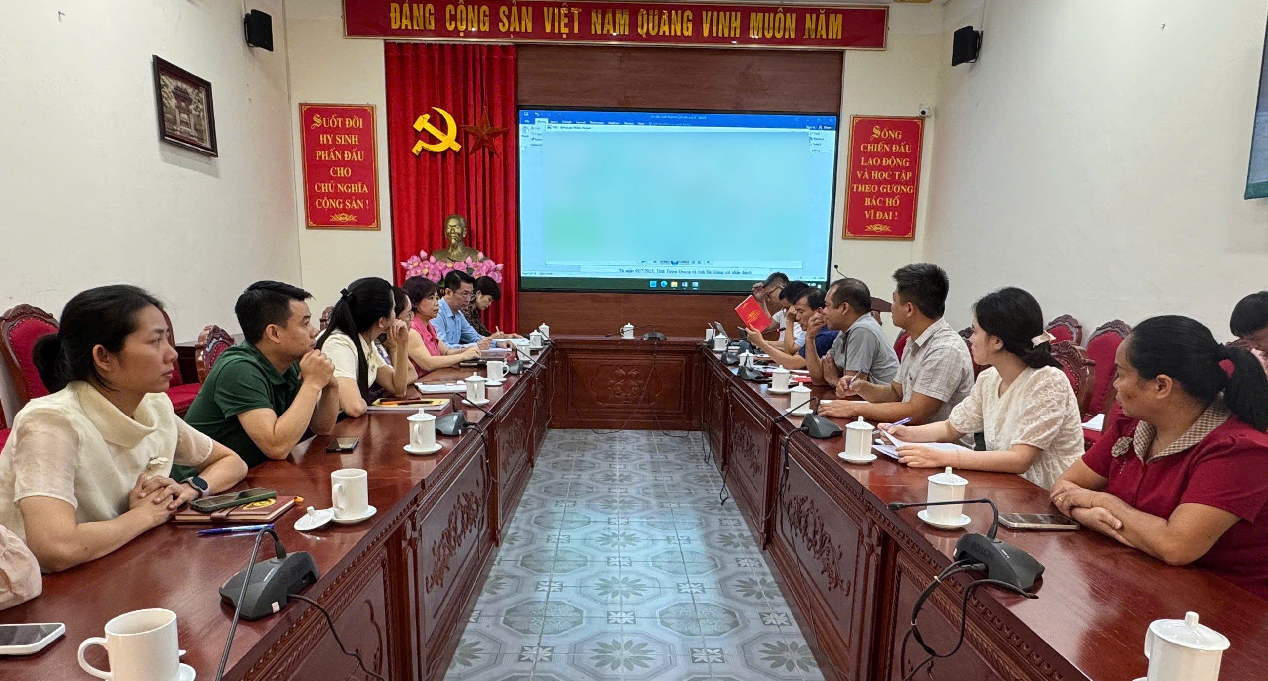 Sinh hoạt chuyên đề: Công tác quản lý biên giới thuộc địa bàn tỉnh Tuyên Quang trong tình hình mới