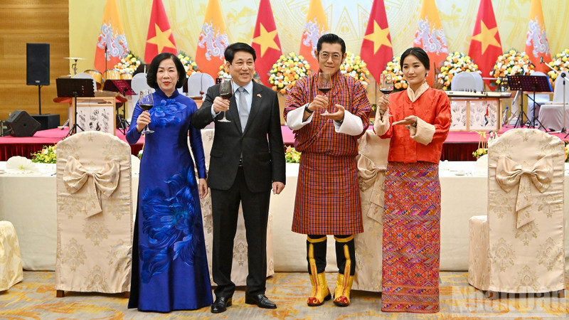Vietnamese State President hosts banquet in honour of visiting Bhutanese King