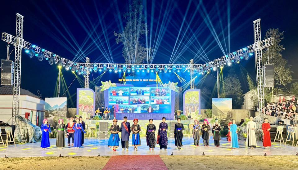PHỐ BẢNG TỔ CHỨC THÀNH CÔNG NGÀY HỘI VĂN HÓA CÁC DÂN TỘC, TỔNG KẾT LỄ HỘI HOA LÊ NĂM 2026